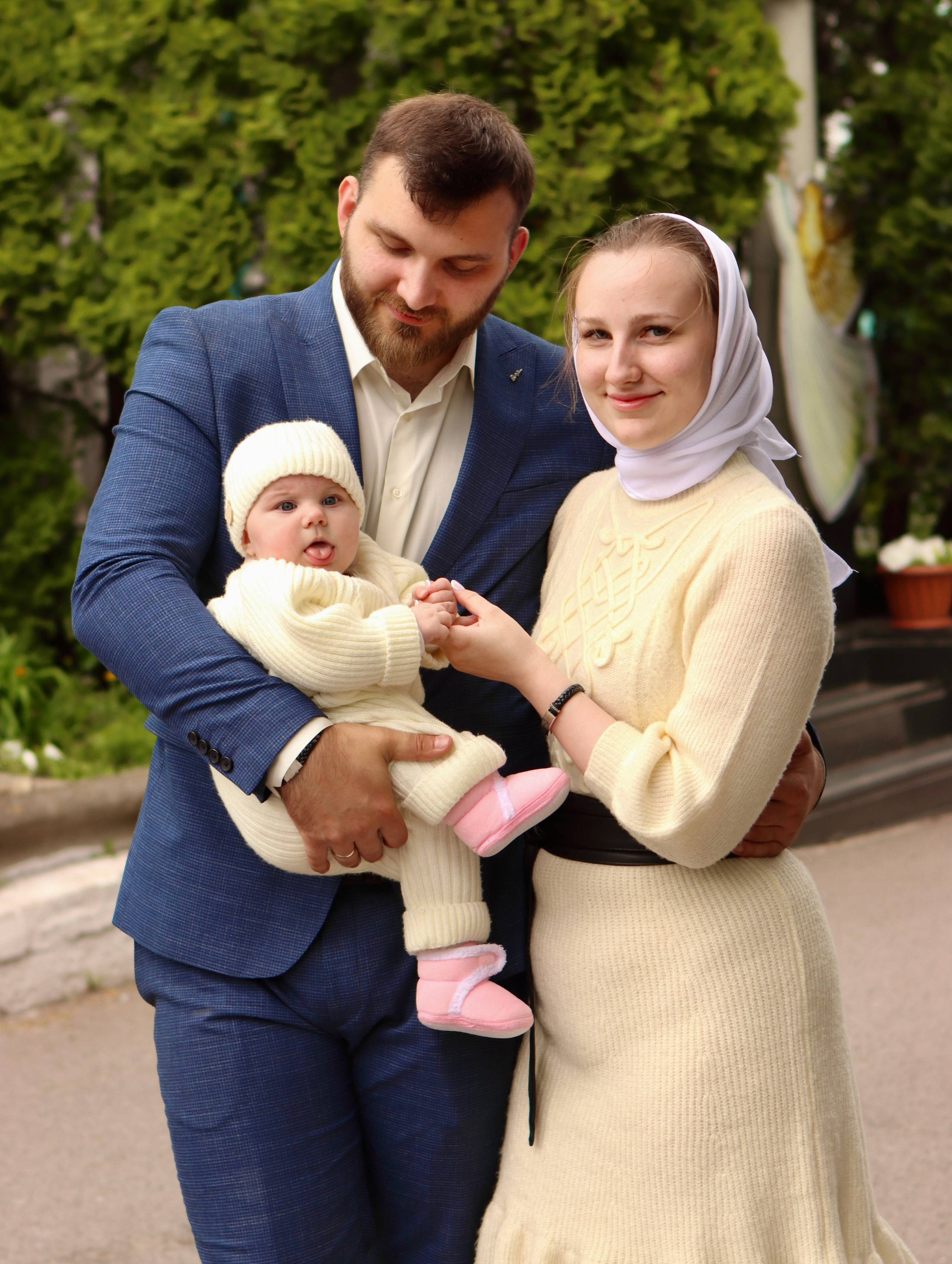 Анастасия и Вадим — крещение Виктории. Фотограф в Курске Смирнов Евгений