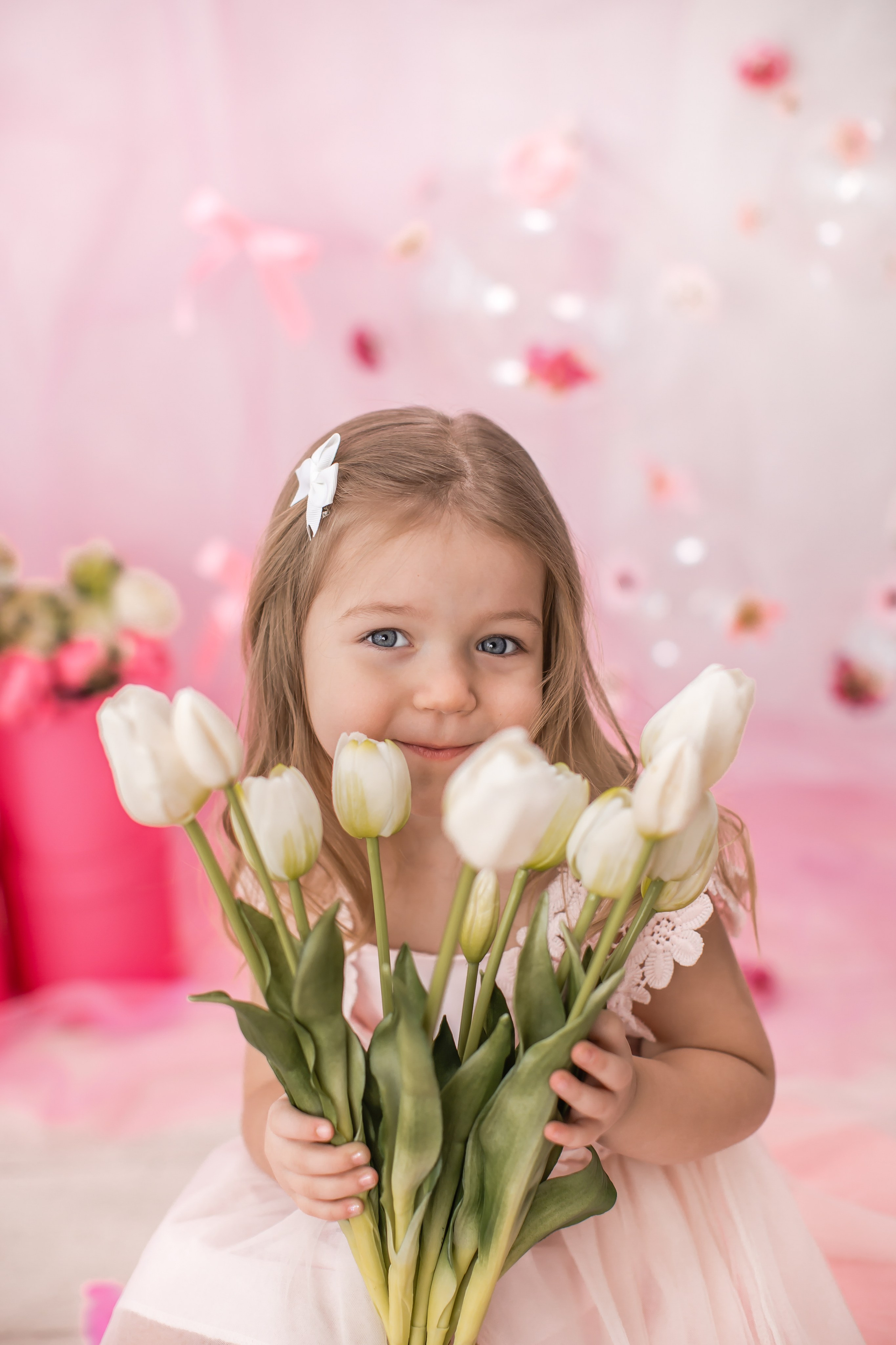 Фотодень " 8 марта». Детский семейный фотограф на первый годик город Новосибирск Дымова Светлана пакеты всё включено 1-3 года