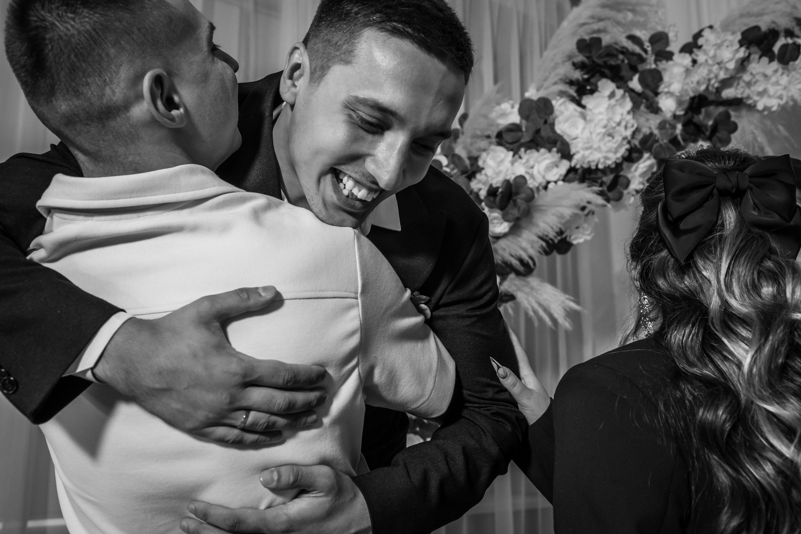 Vlad & Nadya (Saint-Petersburg, Russia). Destination wedding photographer Peter Letu