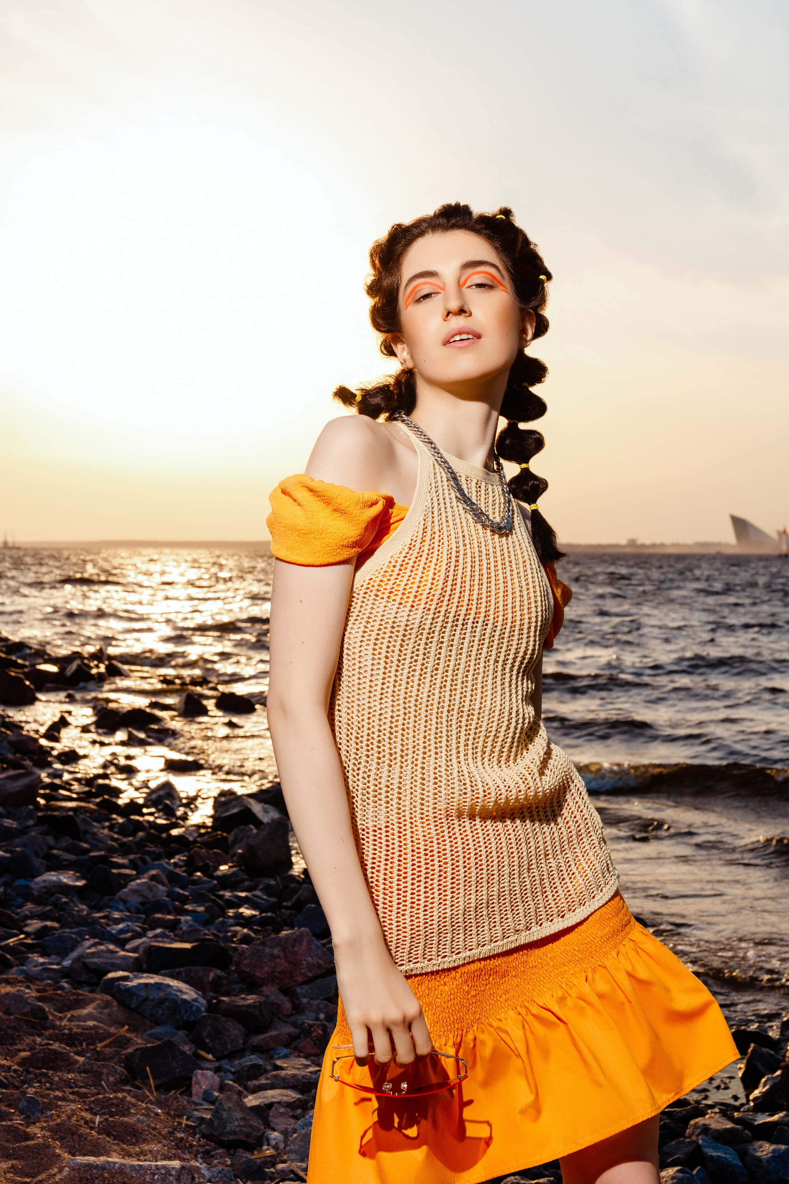 Летняя fashion-съёмка на заливе