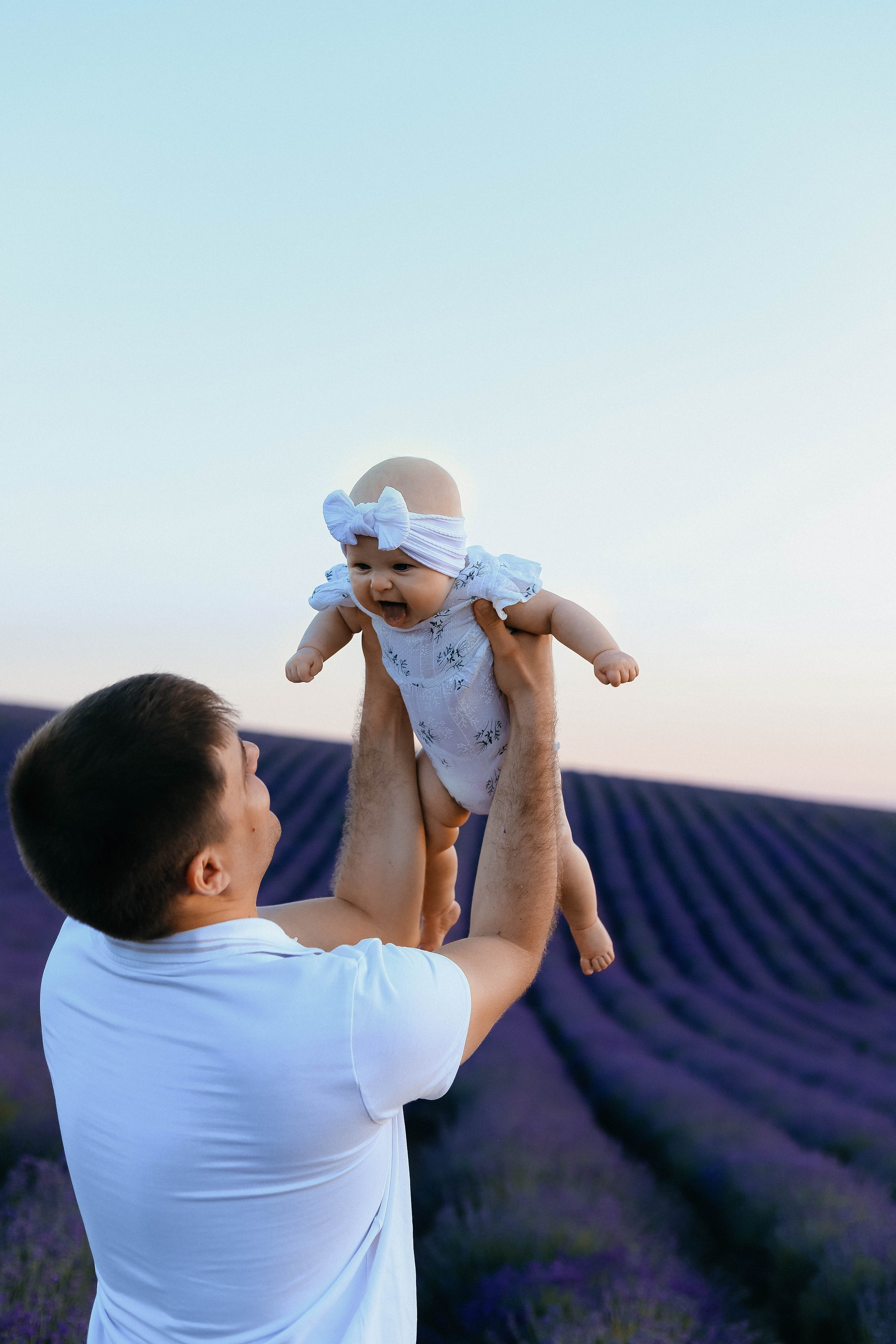 Тамара и Сергей в лаванде. Женский/Детский фотограф в Симферополе Вероника Слепогина