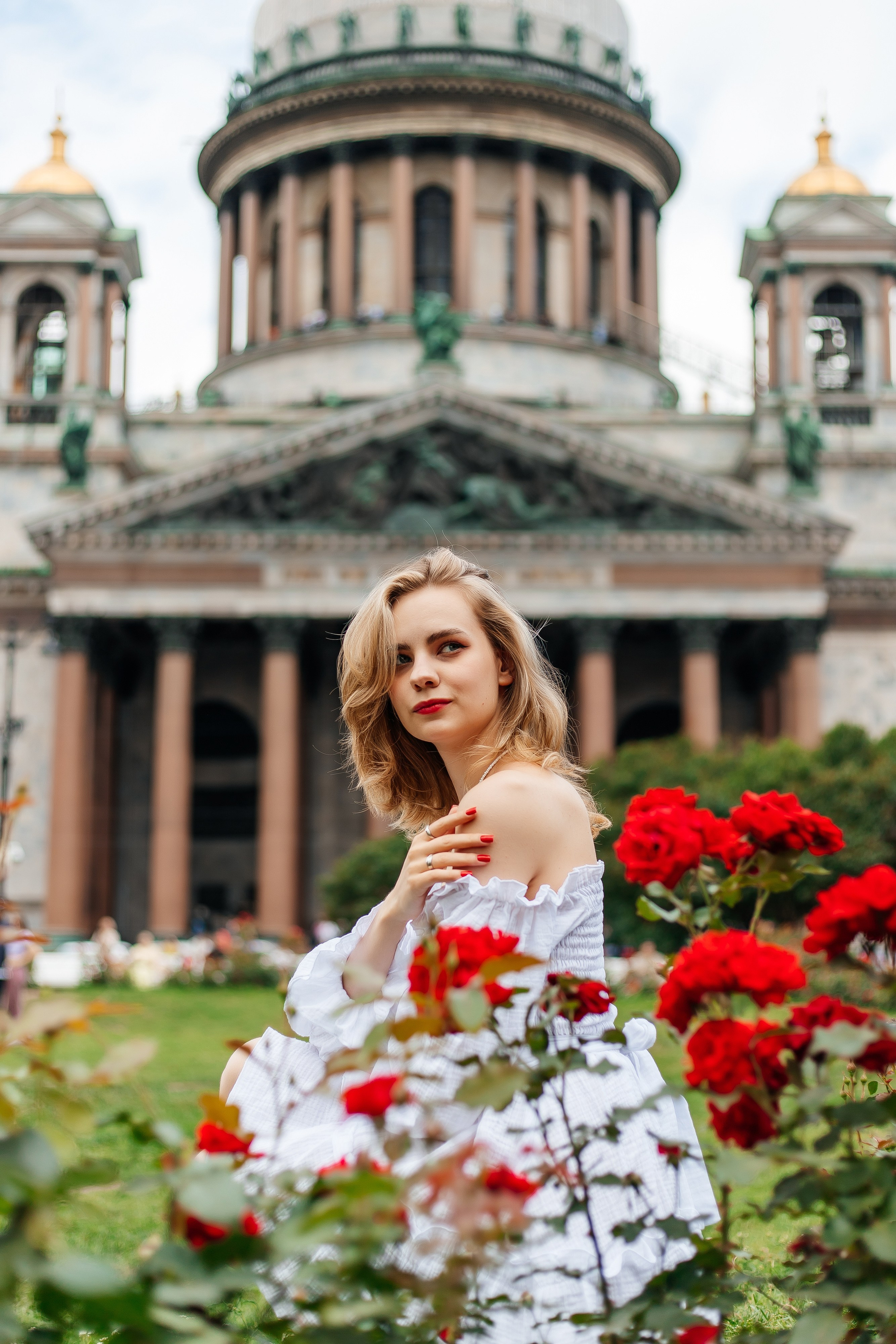 Фотопрогулки и фотосессии в Санкт-Петербурге. Фотограф в Санкт-Петербурге Юлия Ласкари