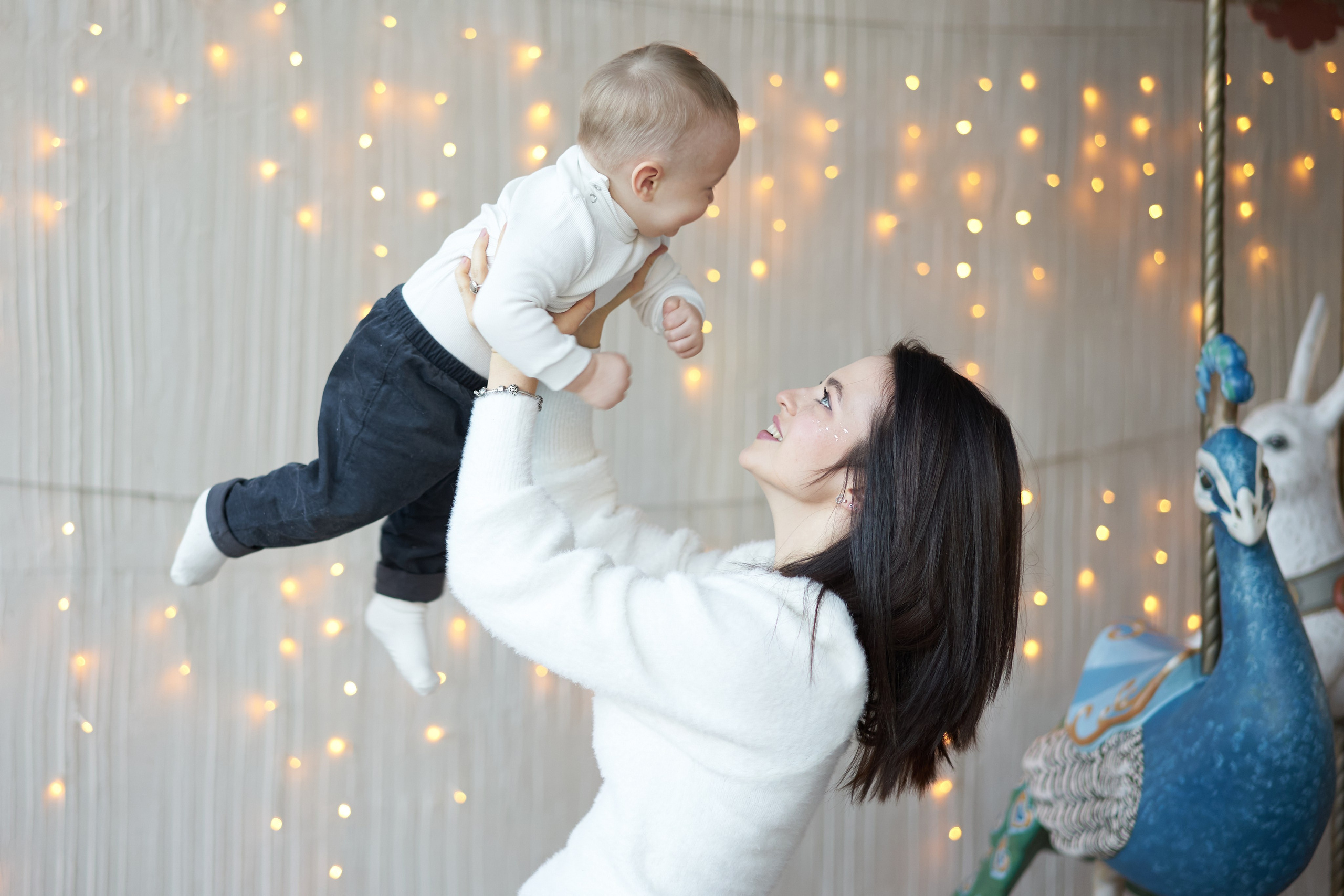 Семейная фотосессия в студии. Фотограф Екатеринбург Кокшарова Александра