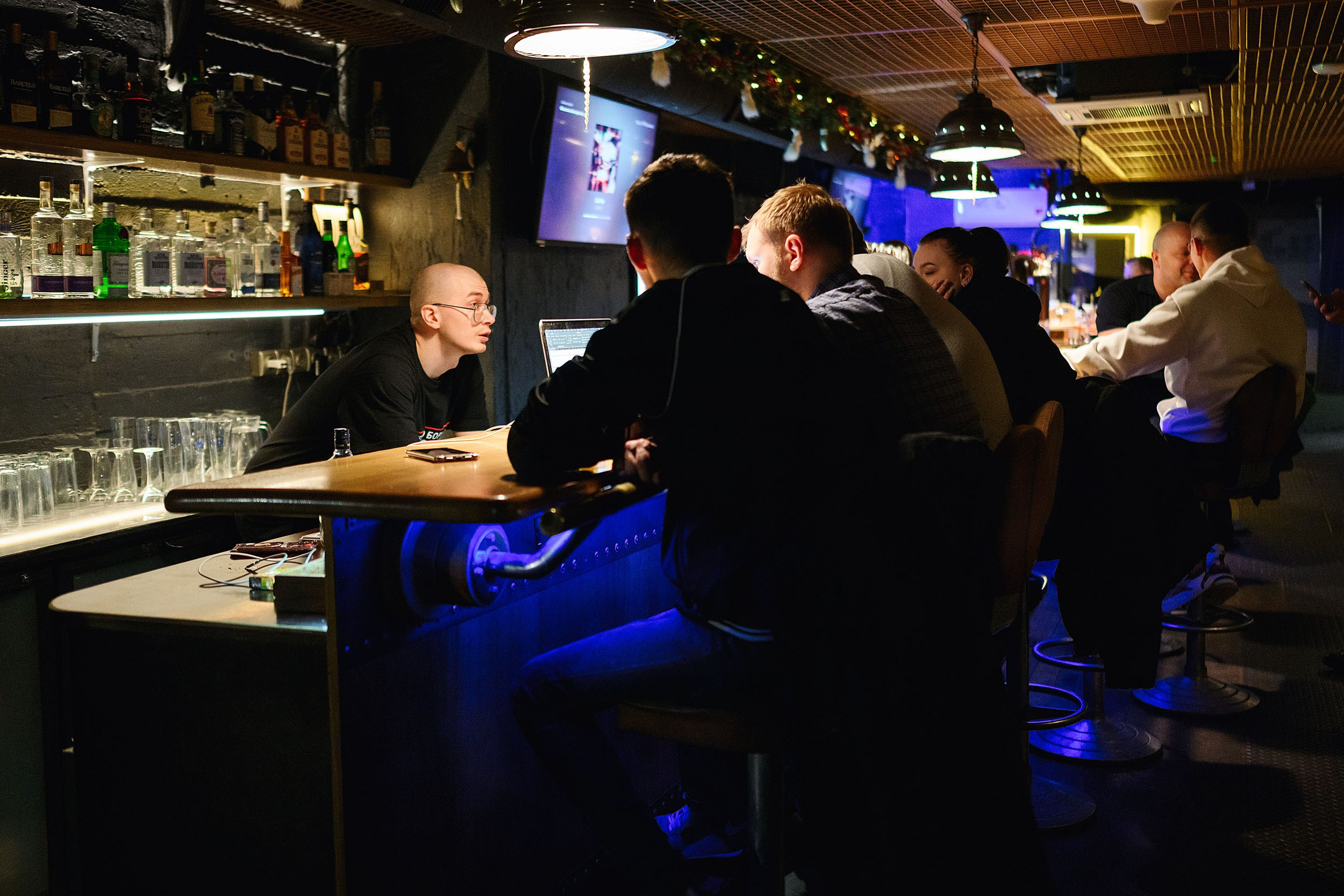 Фоторепортаж из бара Dreadnought. One Media Life: фоторепортажи, фотоотчеты с мероприятий и заведений