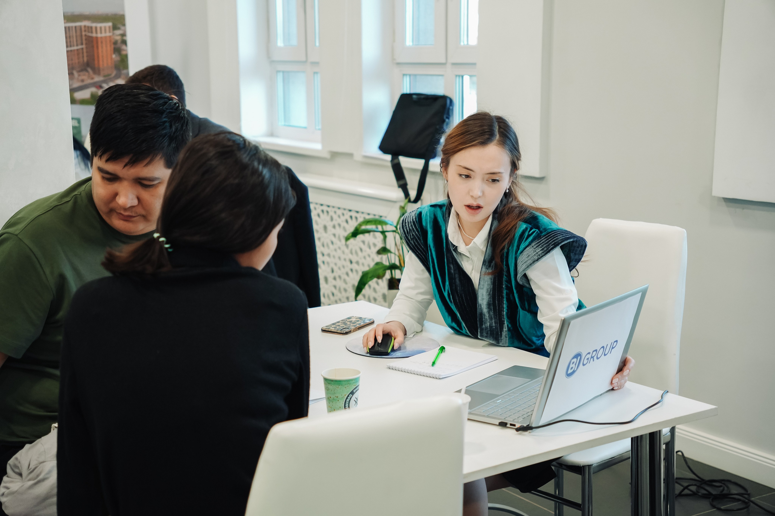 Фотоотчет: Галерея недвижимости SHANYRAQ