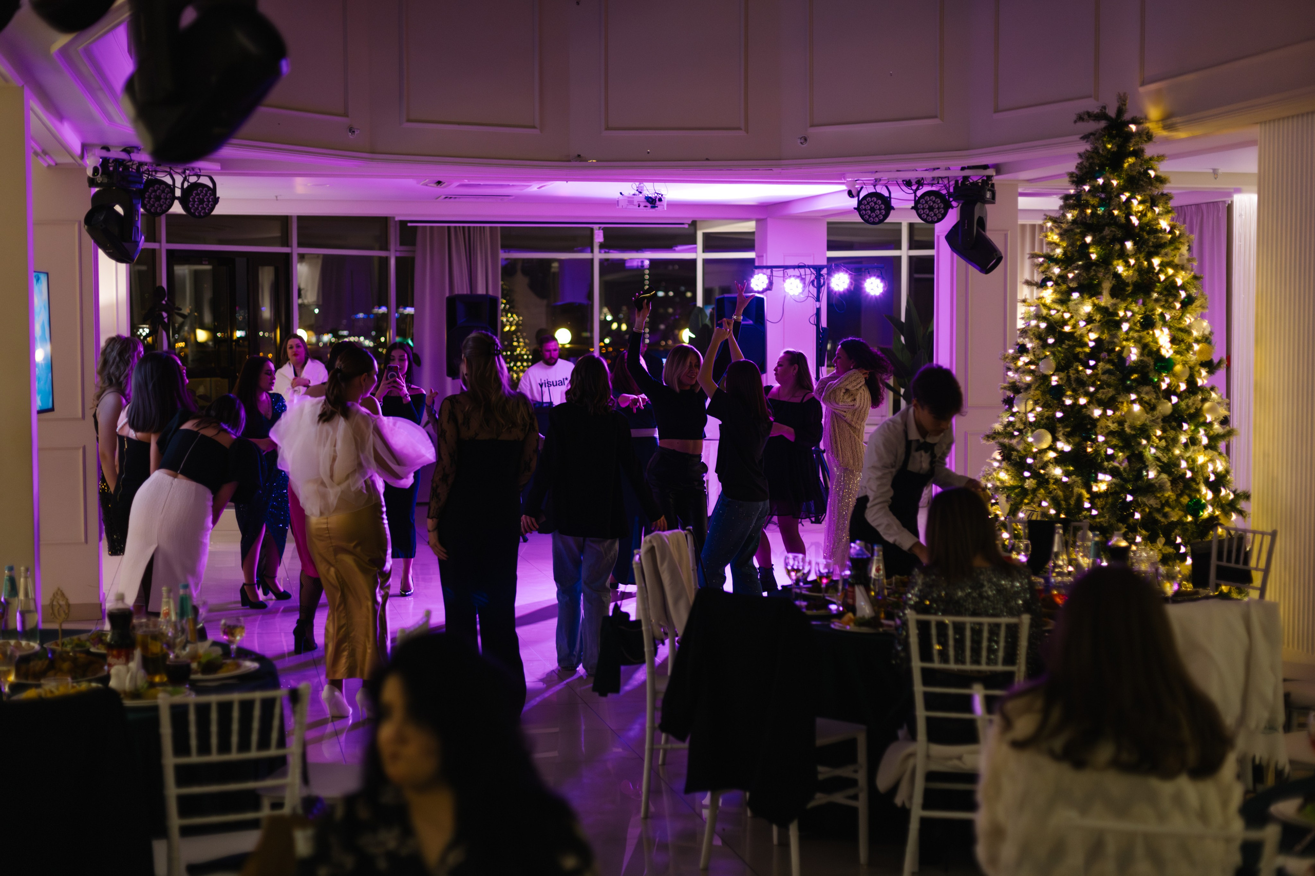 Новогодний корпоратив. Артур Иликчян — Wedding & Event фотограф в Краснодаре