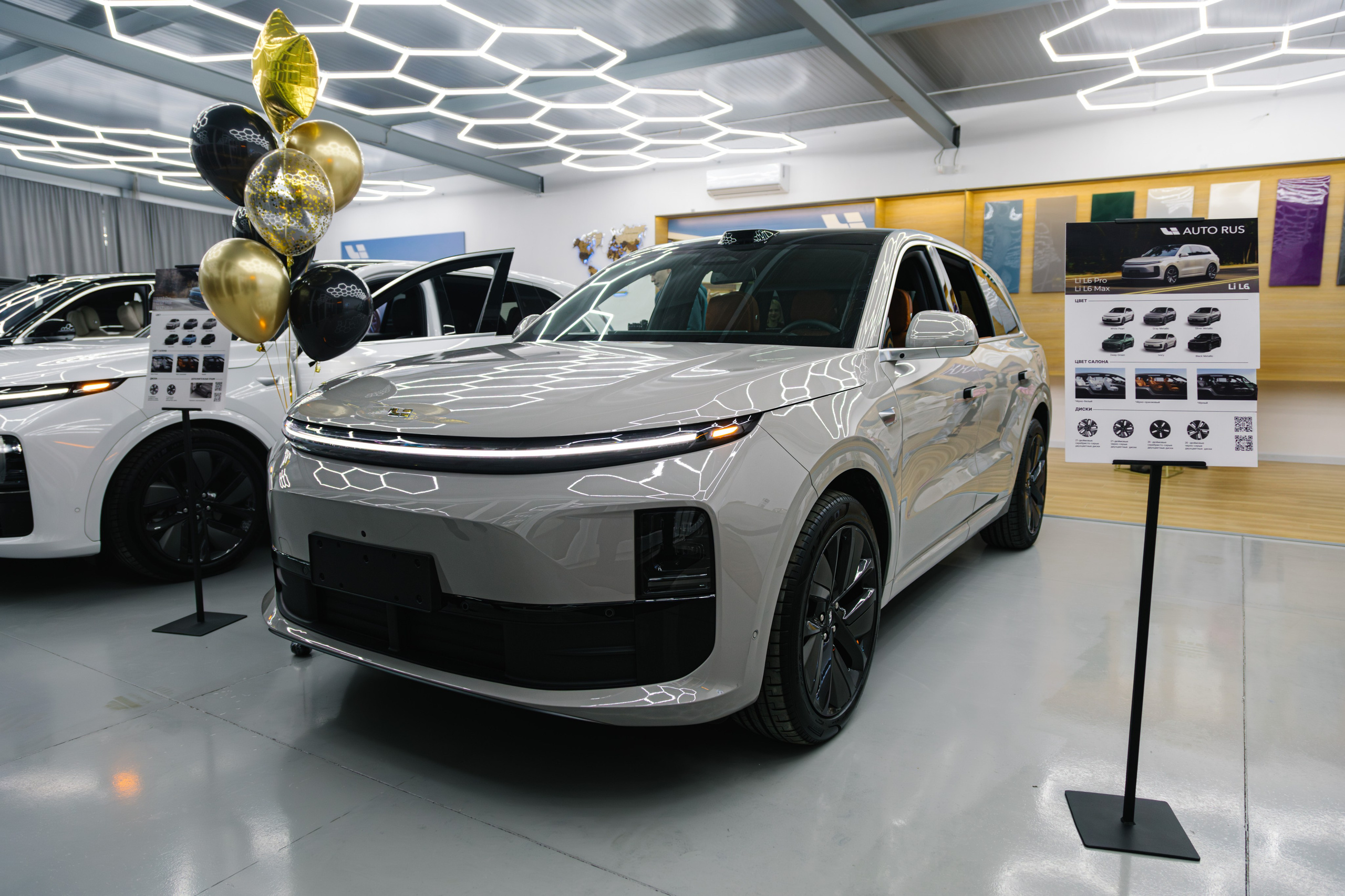 Открытие автосалона Li Auto. Артур Иликчян — Wedding & Event фотограф в Краснодаре