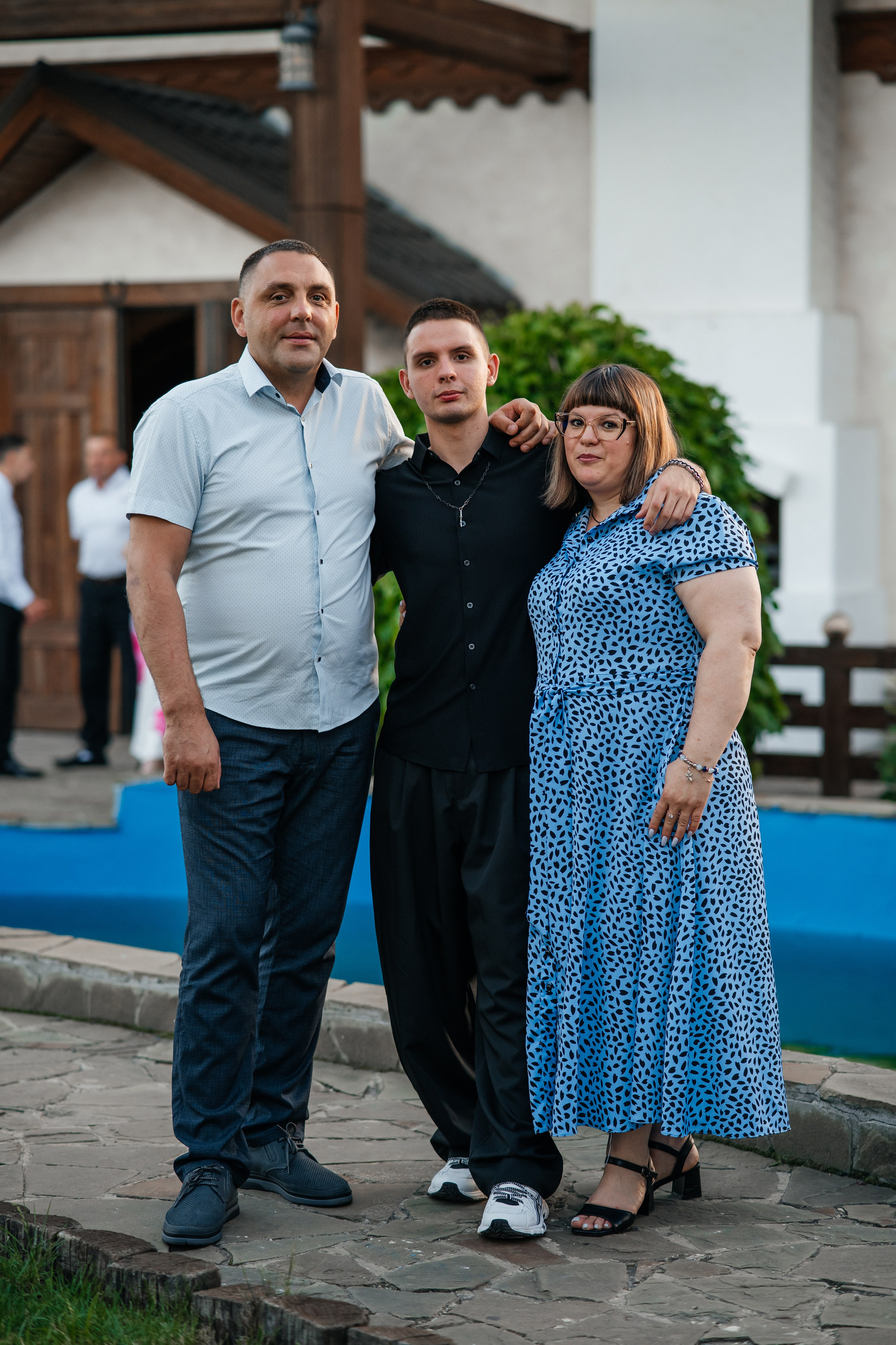 Выпускной. Репортаж. Школьный фотограф в Валуйках. Фотосессии для выпускников и изготовление выпускных альбомов в городе Валуйки и в Белгородской области