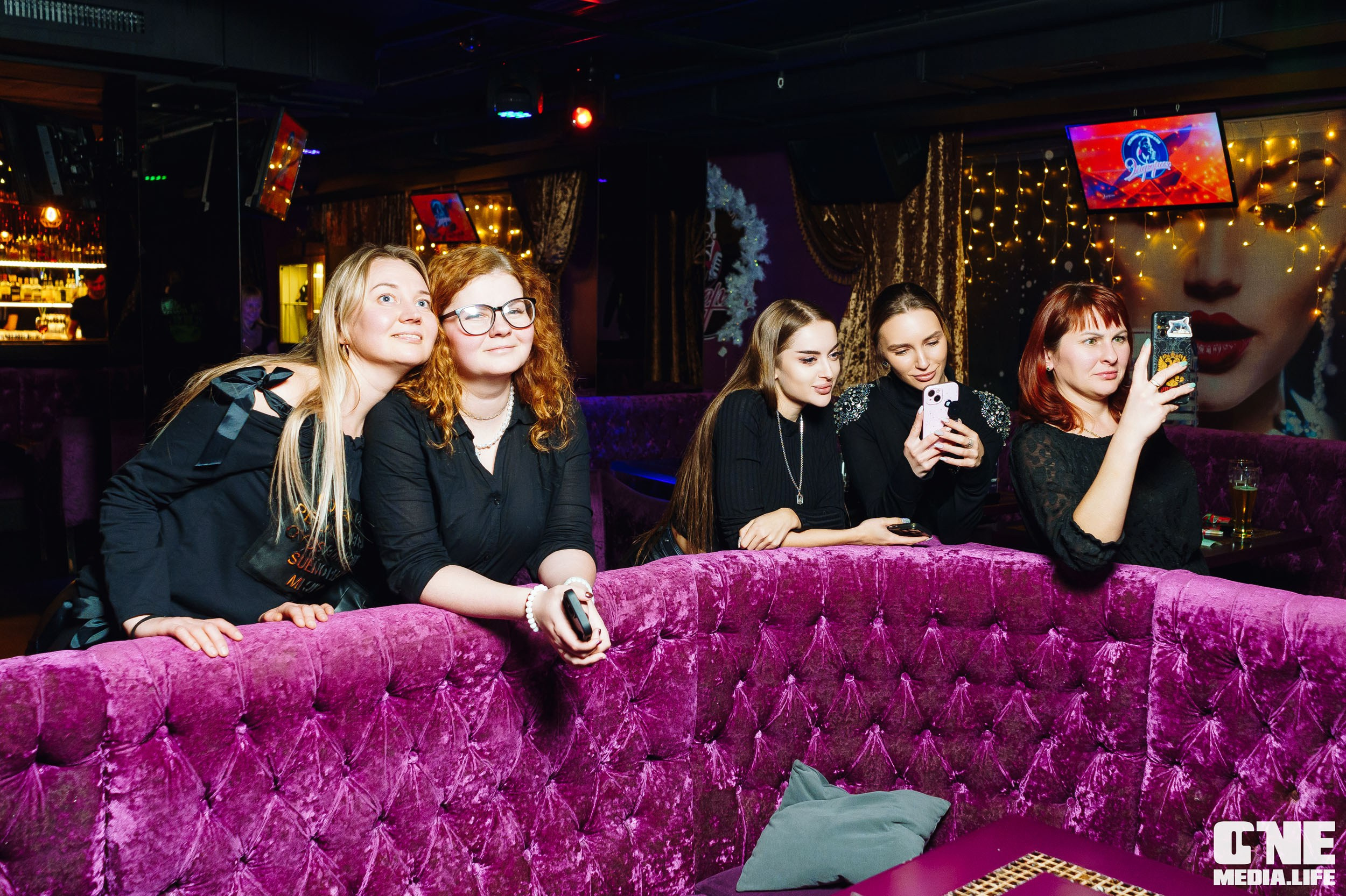 Фоторепортаж из караоке-клуба Эйфория. One Media Life: фоторепортажи, фотоотчеты с мероприятий и заведений