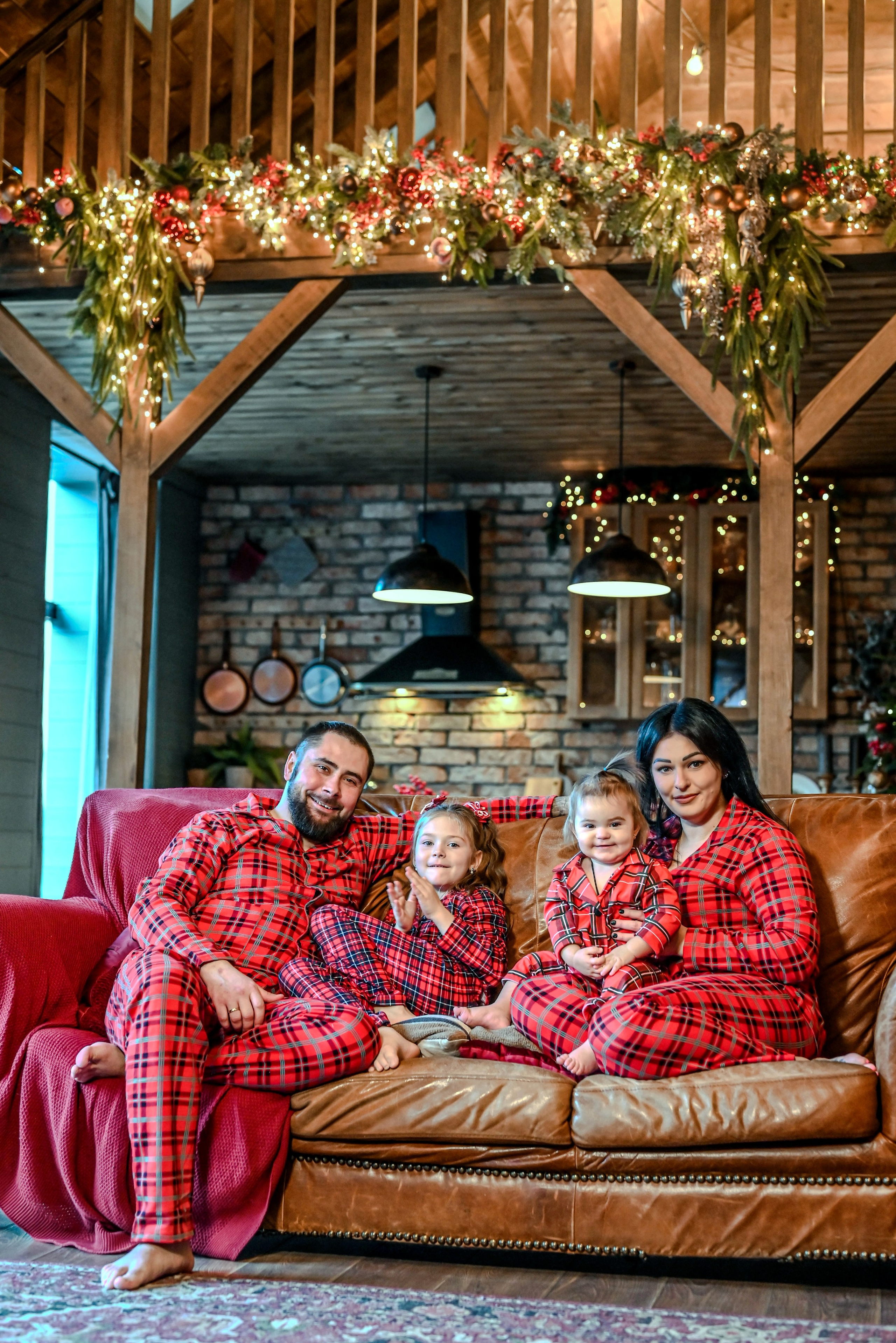 Леонида с семьёй в Шале. Семейный и детский фотограф Москва