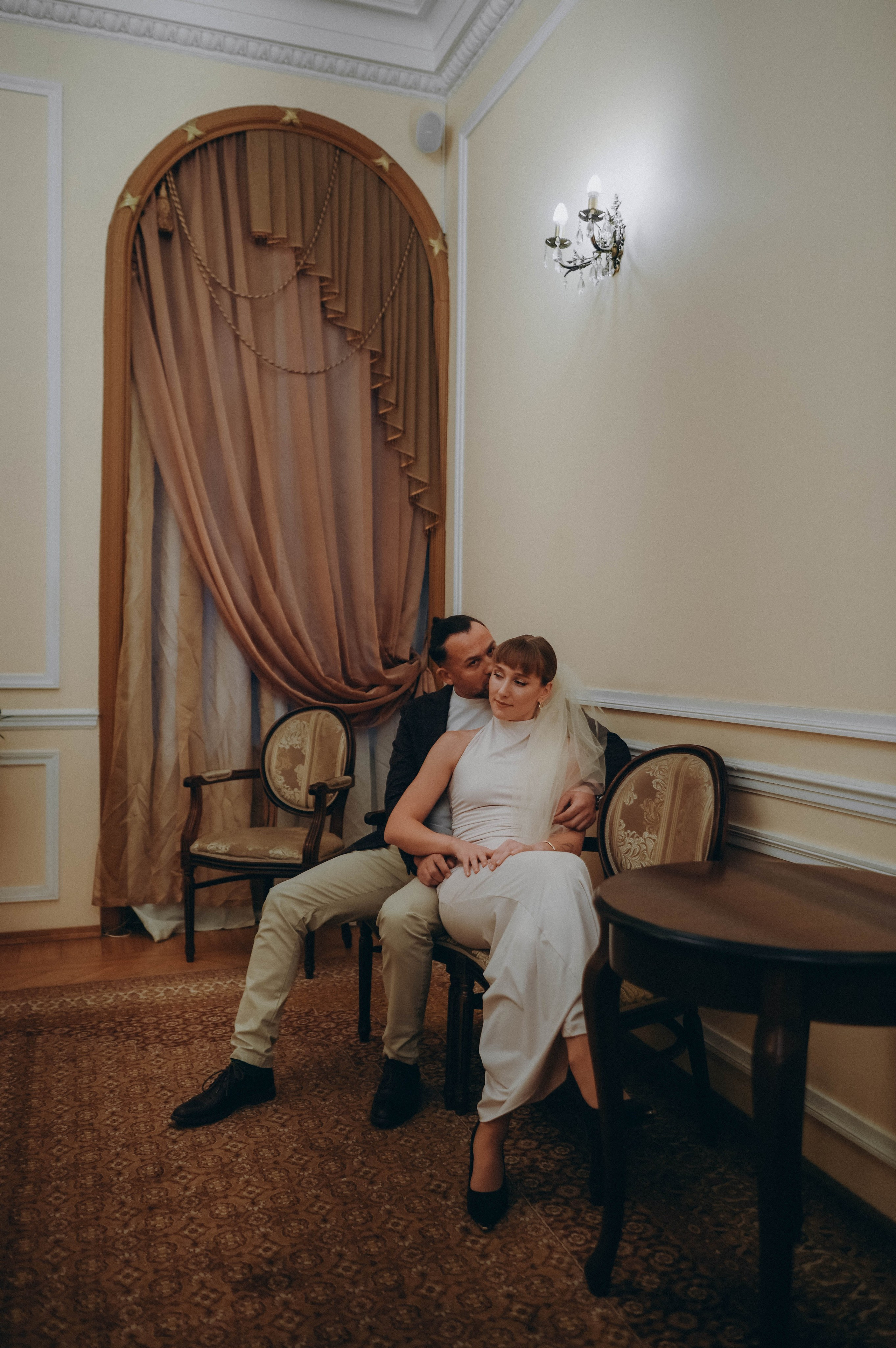 Свадебная прогулка. Ксения и Василий. Семейный и свадебный фотограф в Санкт-Петербурге Яна