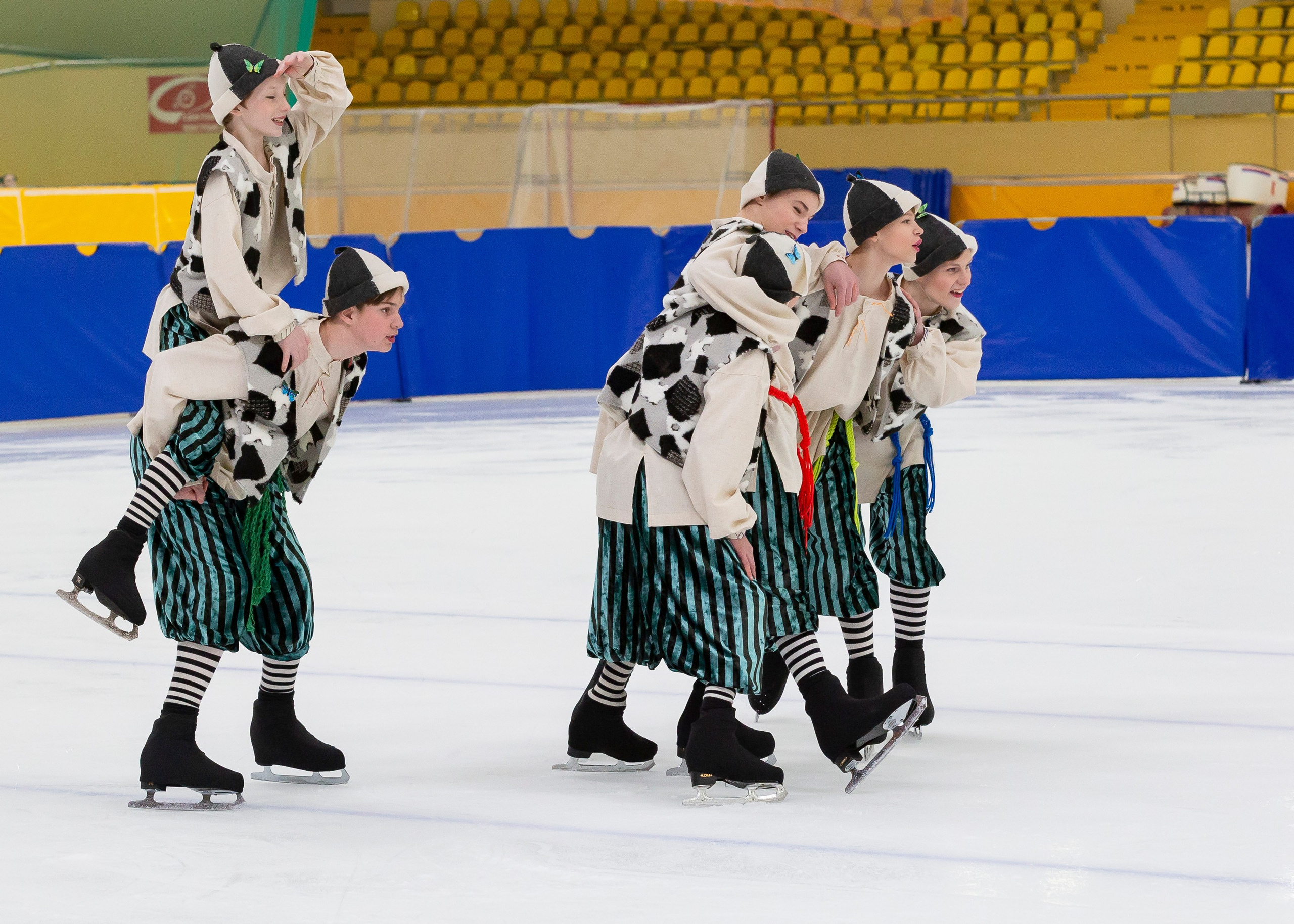 Открытый кубок Московского спорта среди спортивных балетов на льду. Детский театр на льду «АЛЕКО» 2024. Репортажный фотограф в Москве