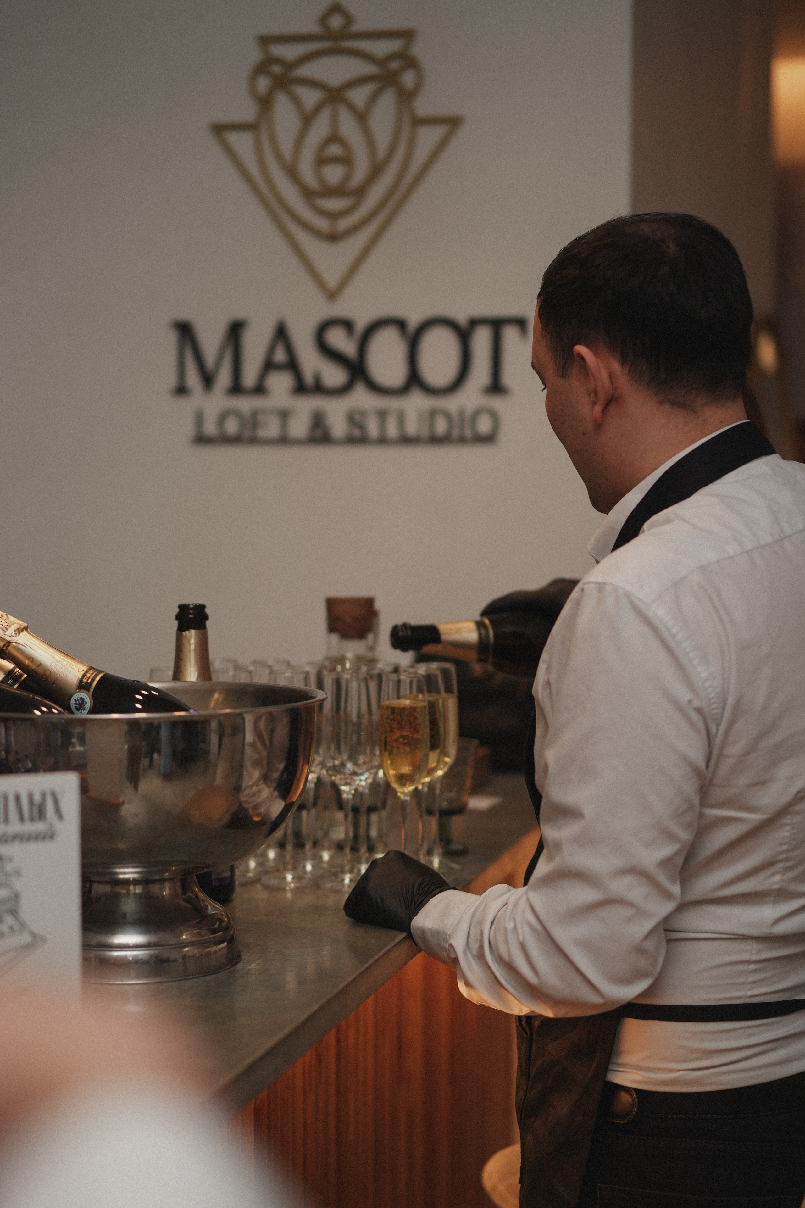 Однажды в лофте. Свадебный фотограф видеограф в Москве и Санкт-Петербурге