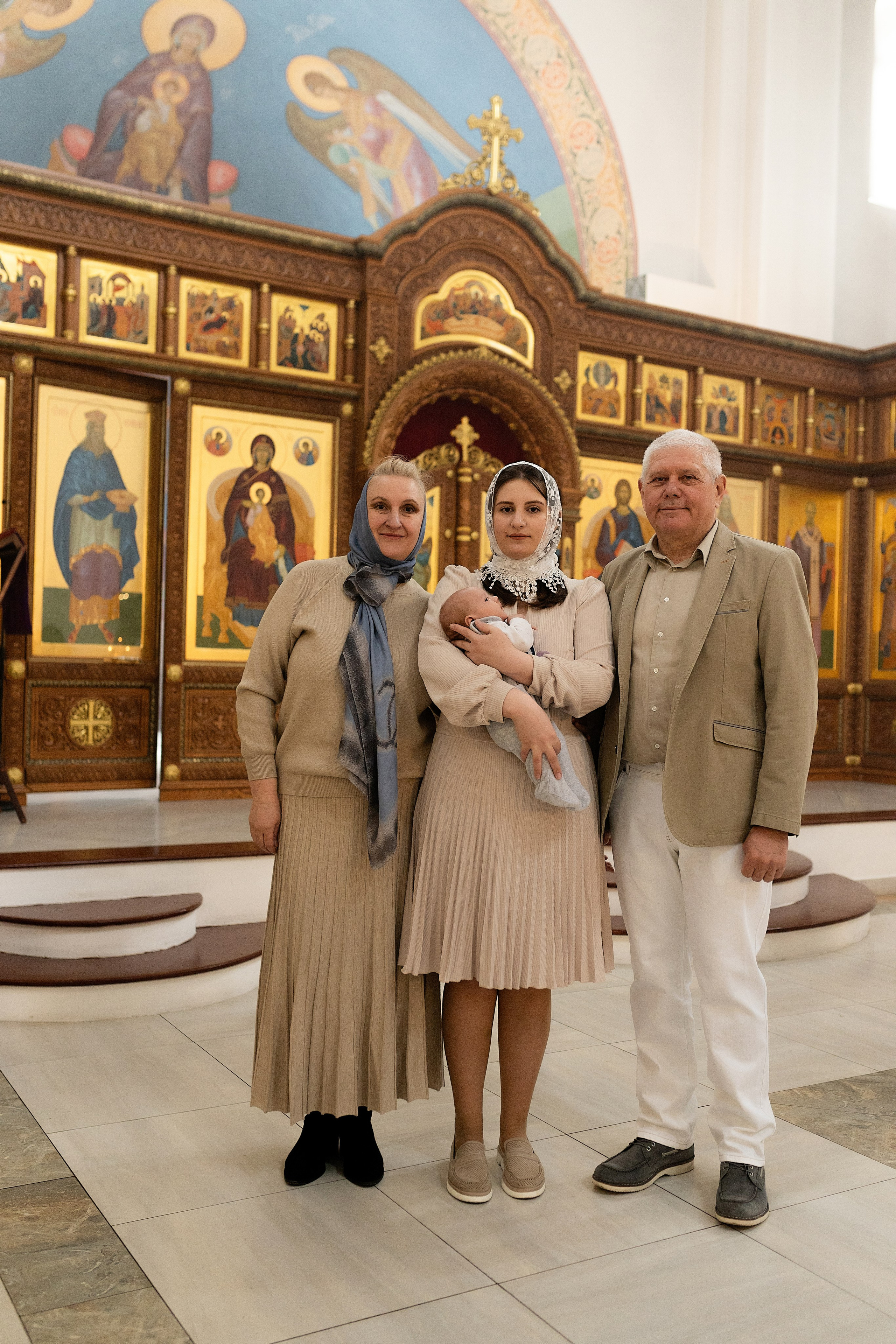 Таинство крещения Алисы. Фотограф в Железнодорожном и Балашихе