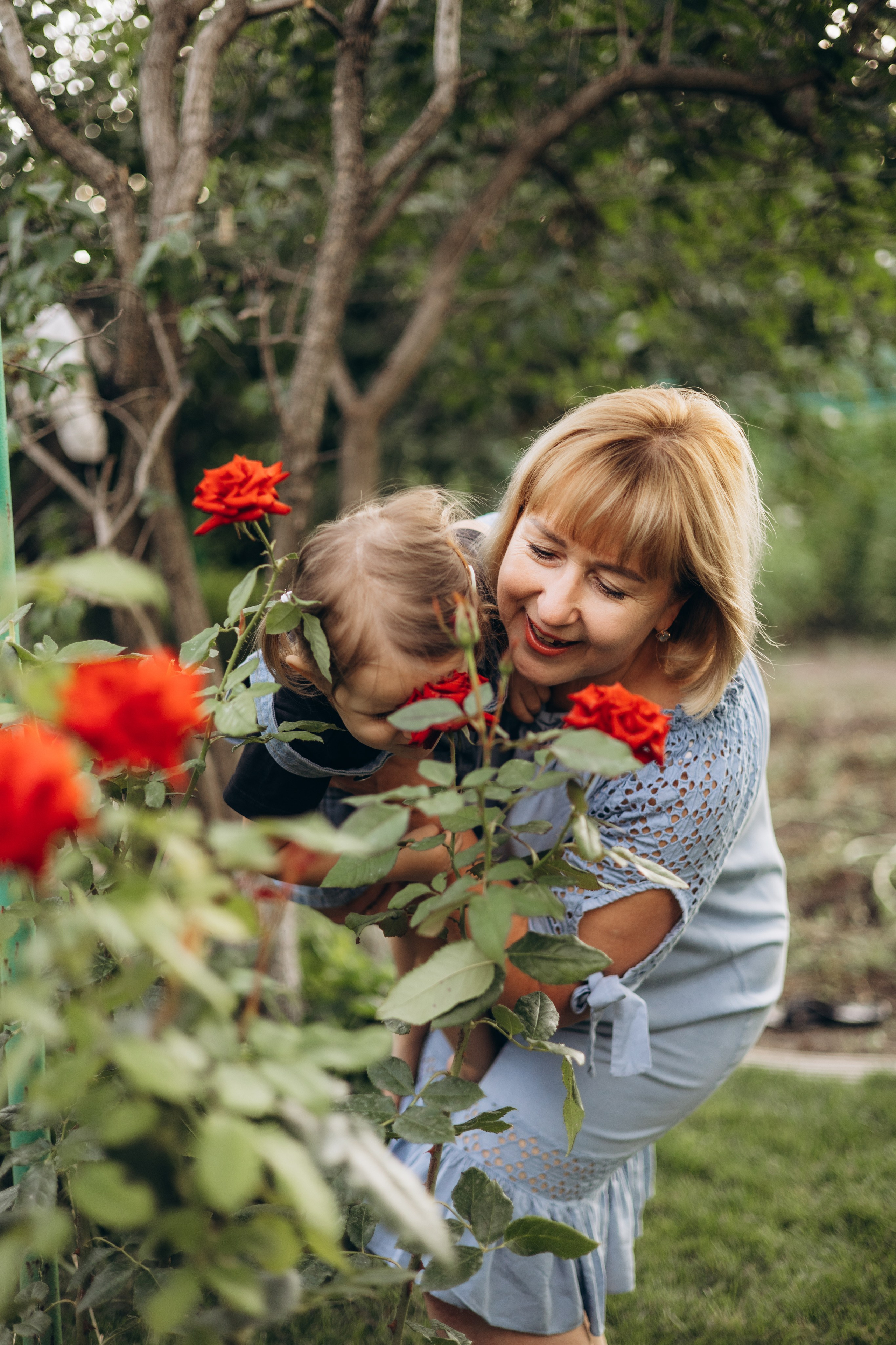 В гостях у бабушки с дедушкой. Фотограф Алевтина Матешук