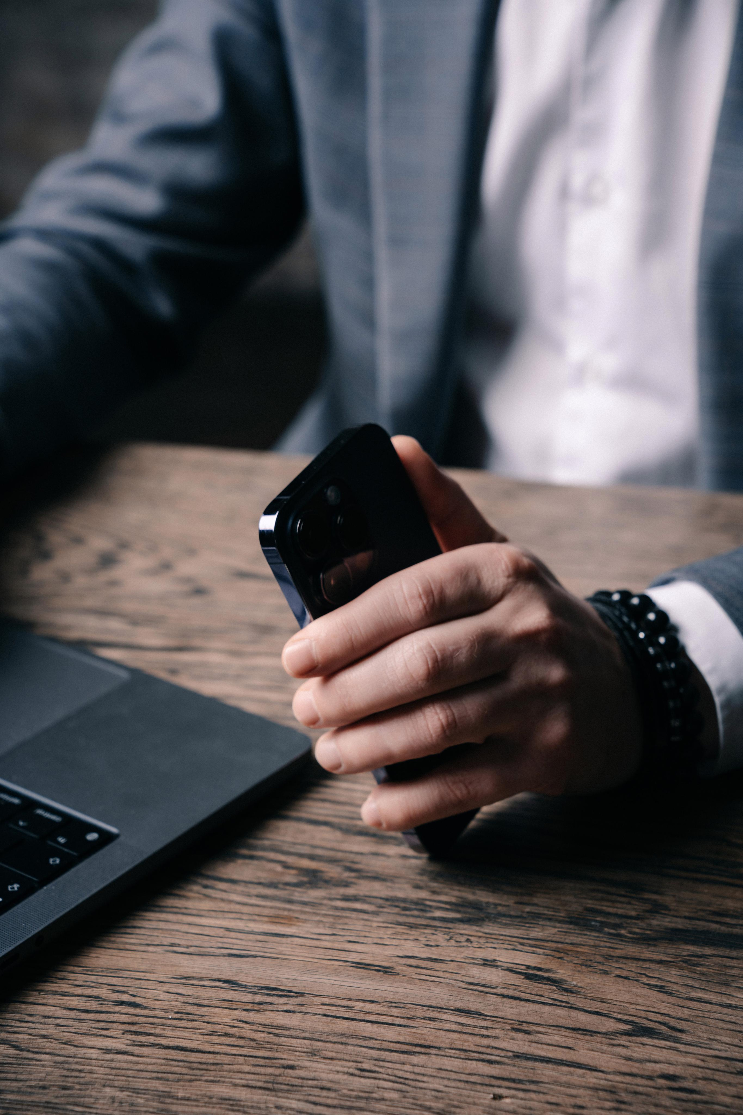 Бизнес фотосессия коуча Дмитрия Ощепкова