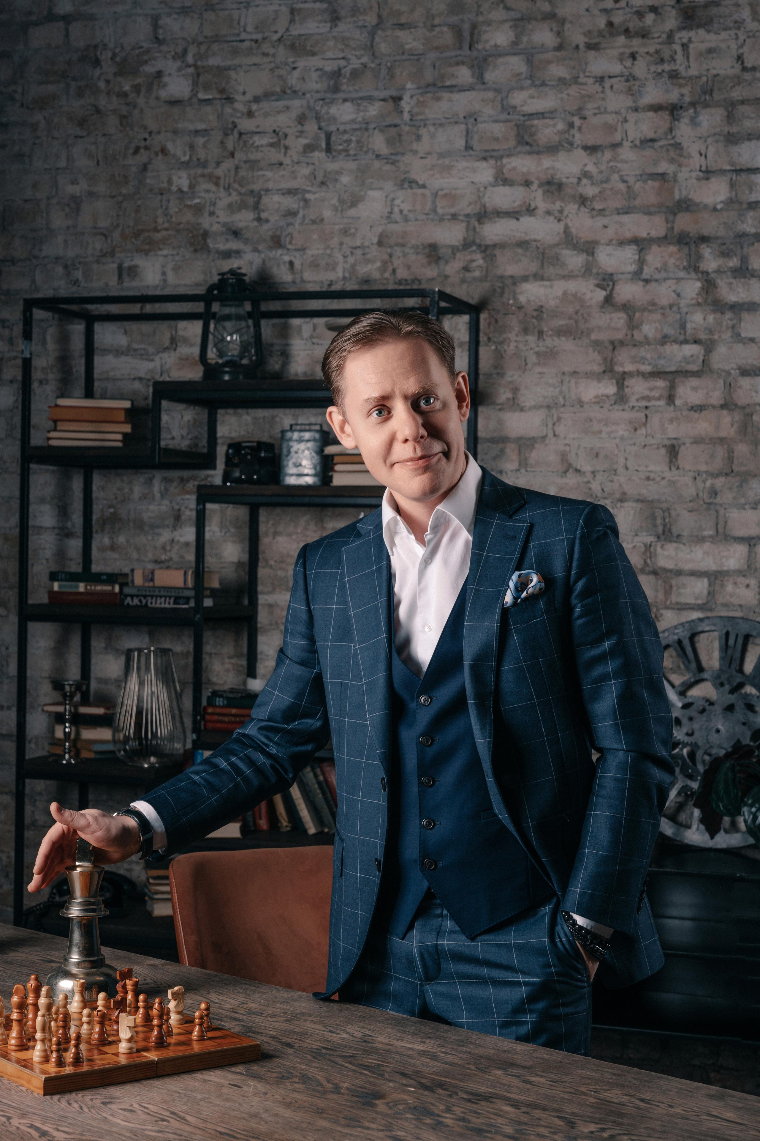 Бизнес фотосессия коуча Дмитрия Ощепкова