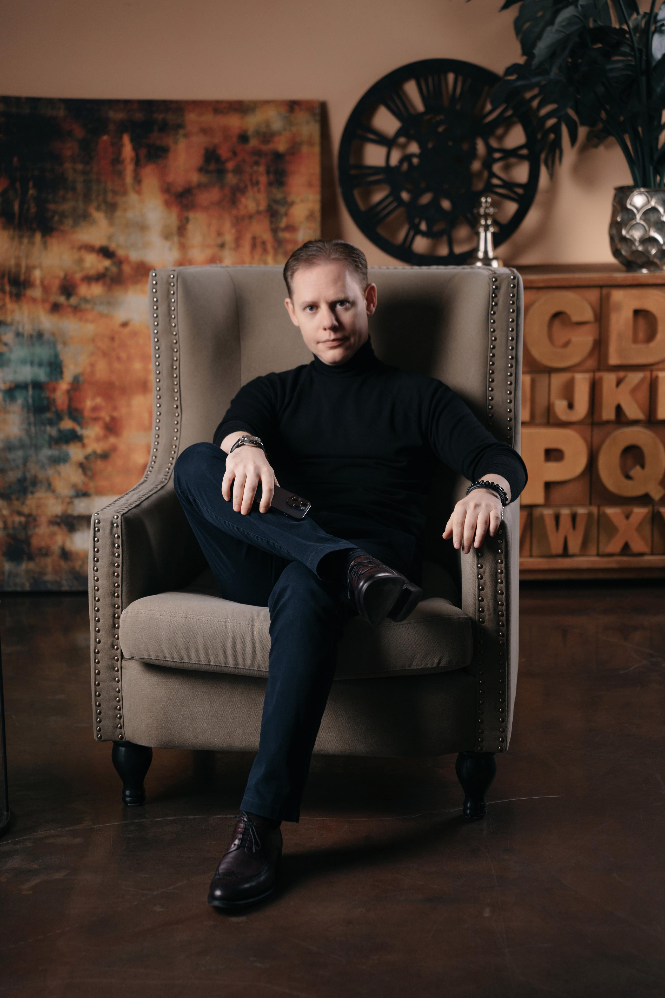 Бизнес фотосессия коуча Дмитрия Ощепкова