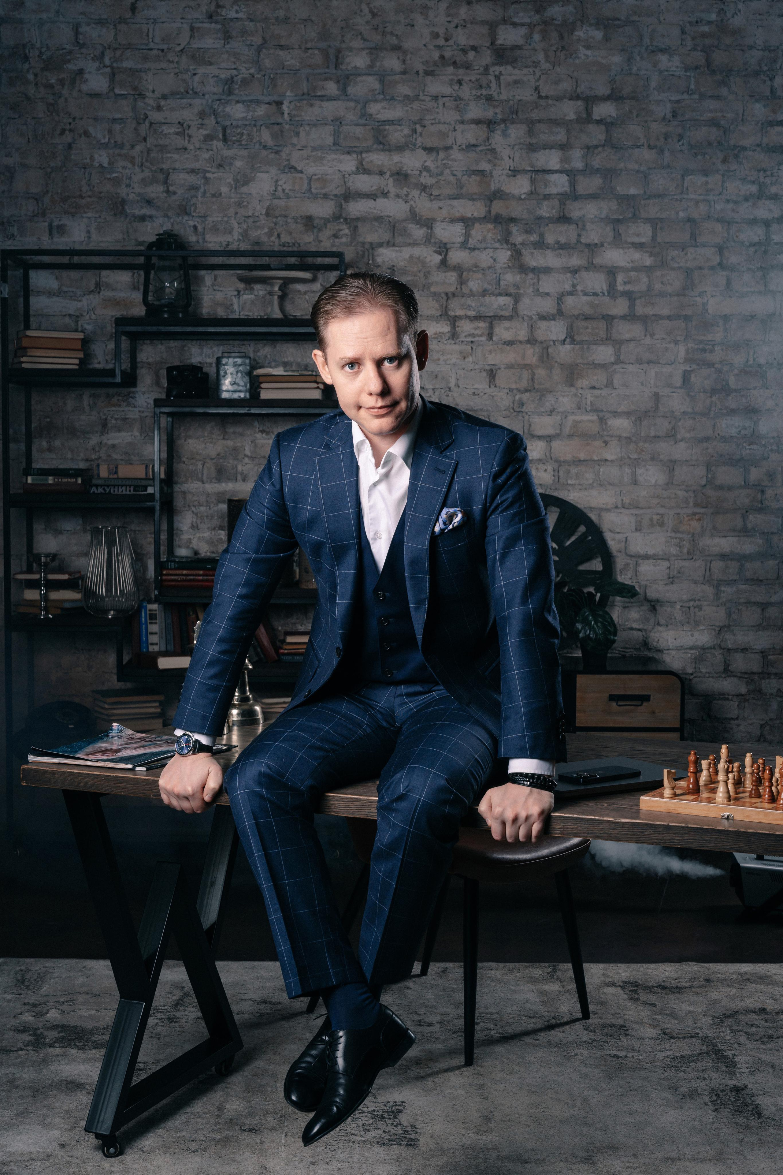 Бизнес фотосессия коуча Дмитрия Ощепкова