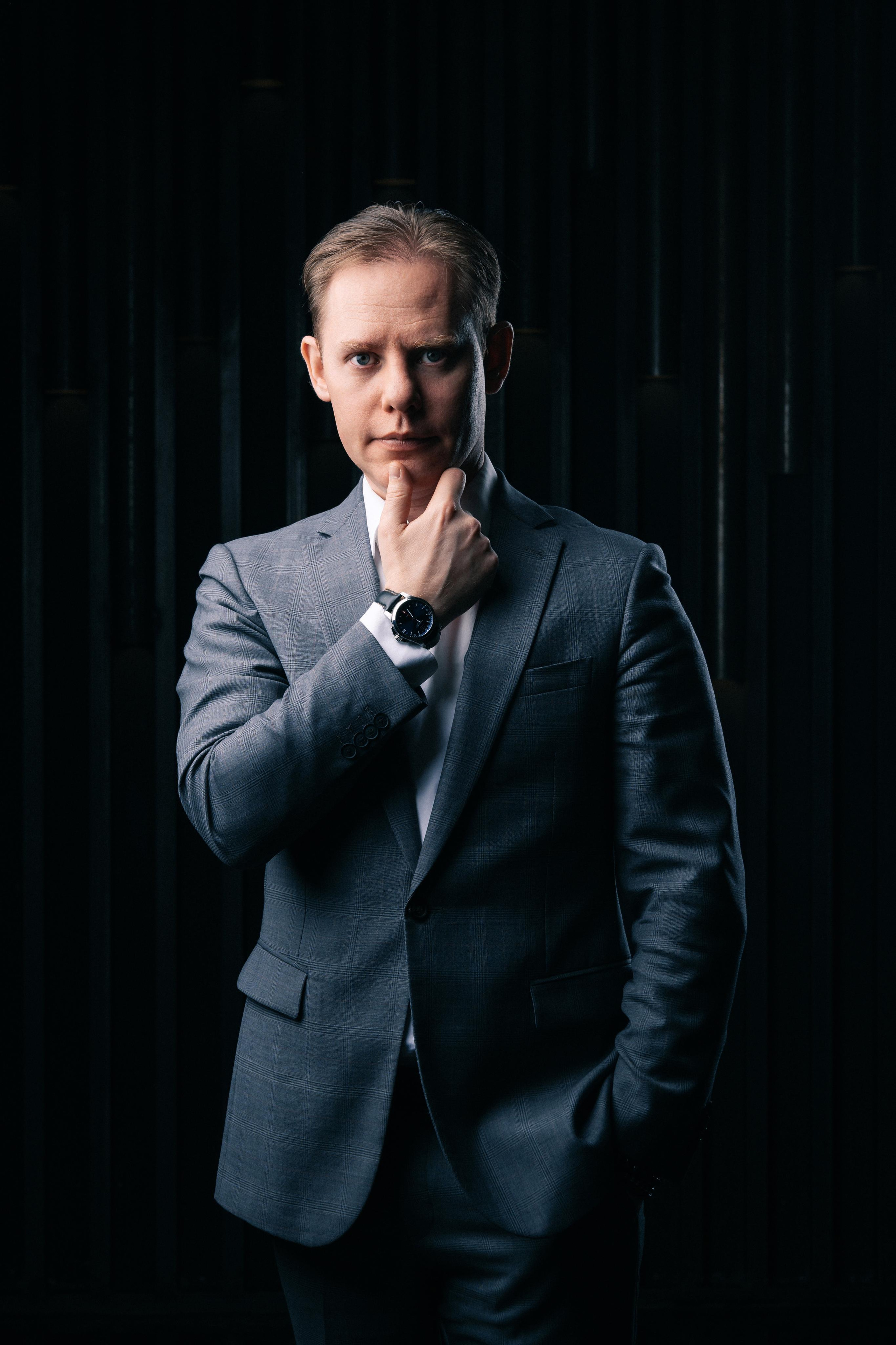 Бизнес фотосессия коуча Дмитрия Ощепкова