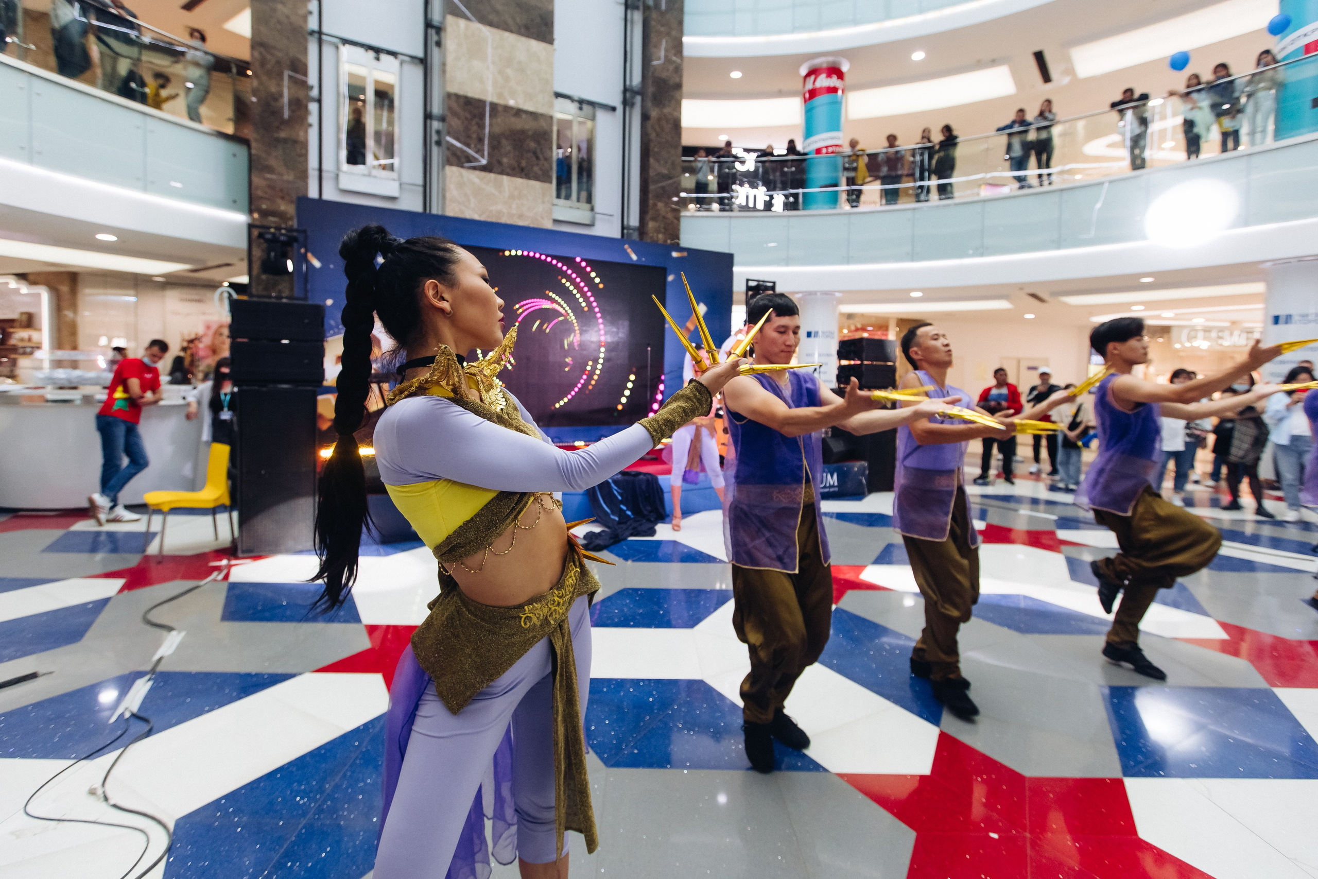 5 лет ТЦ Форум. Свадебный и семейный фотограф в Улан-Удэ