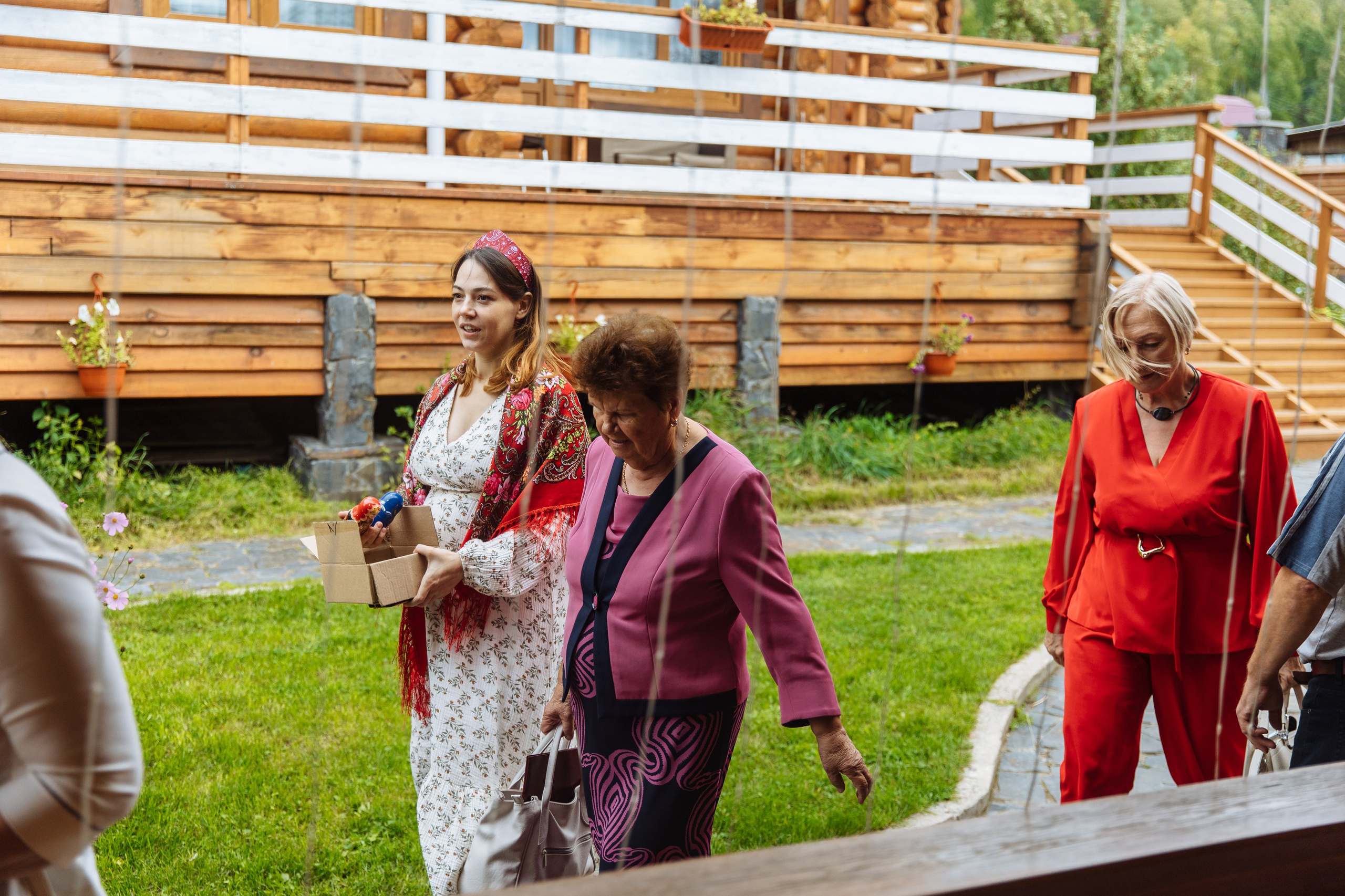 «Иван Васильевич меняет профессию» Юбилей. Свадебный и семейный фотограф в Улан-Удэ