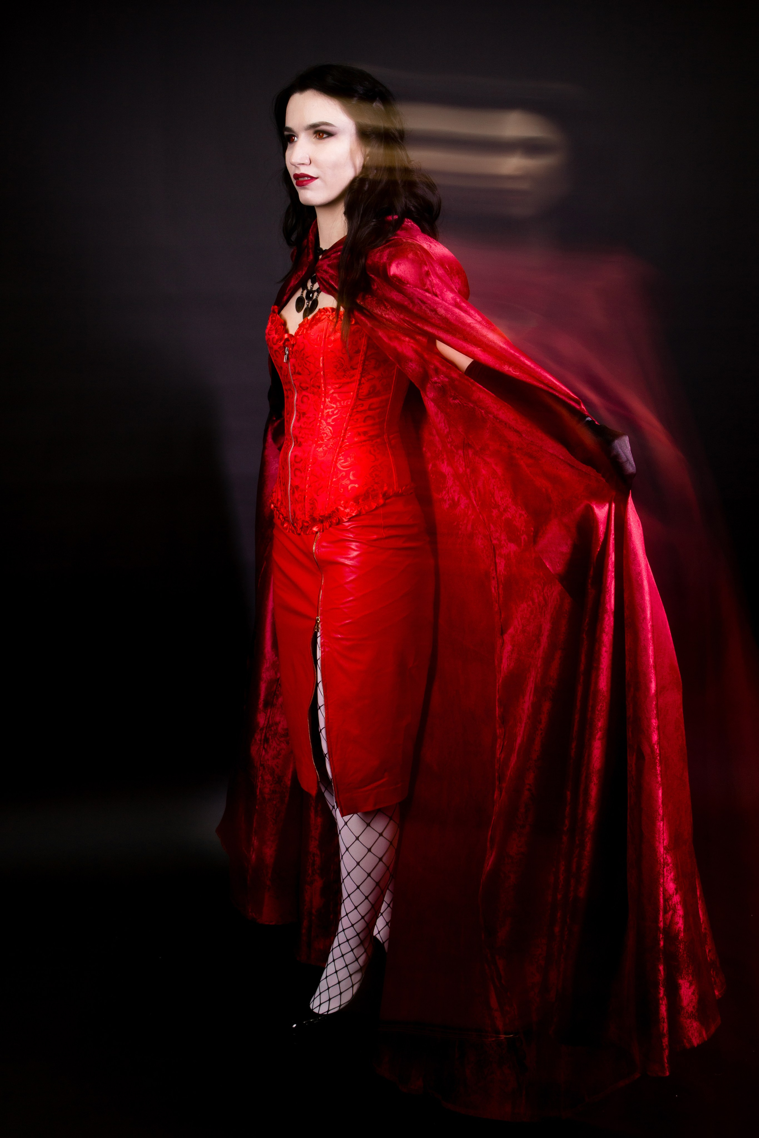 Вампирша. Фотограф в Кемерово Анна Оськина