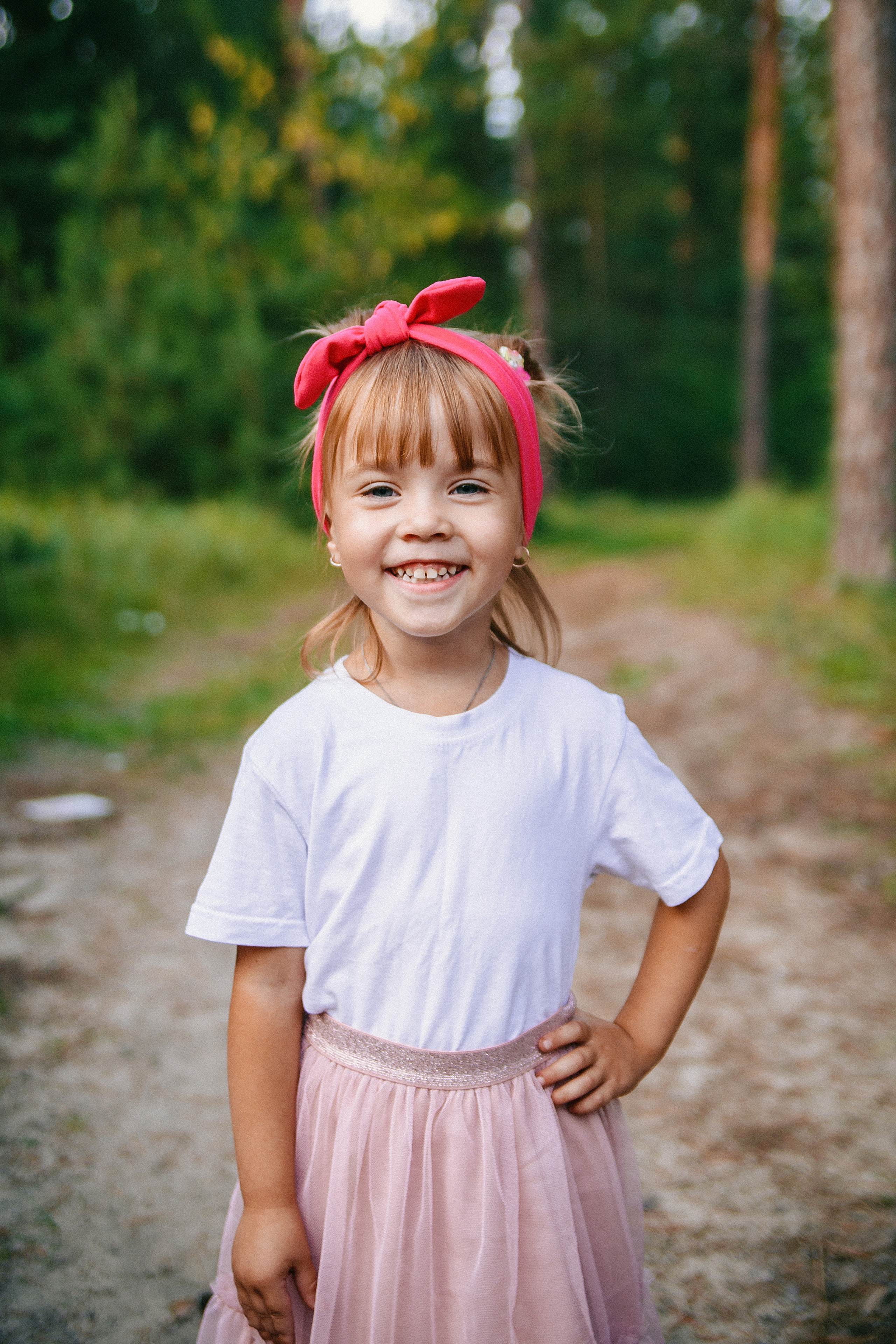 Алена с детьми. Выпускные альбомы Искитим, Бердск и Новосибирск Крюкова Елена