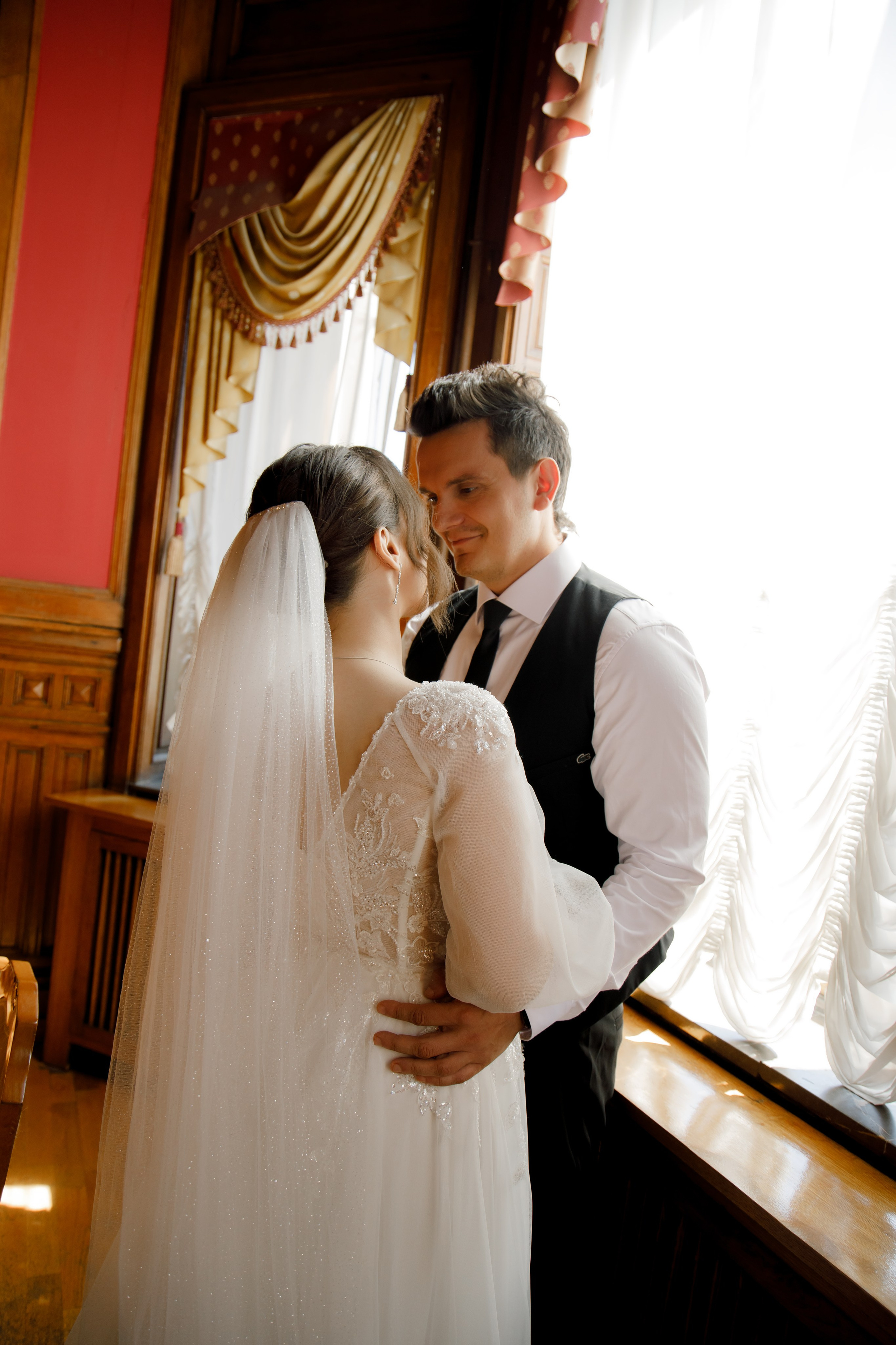 Соня и Михаил. Фотограф Евгения Климова