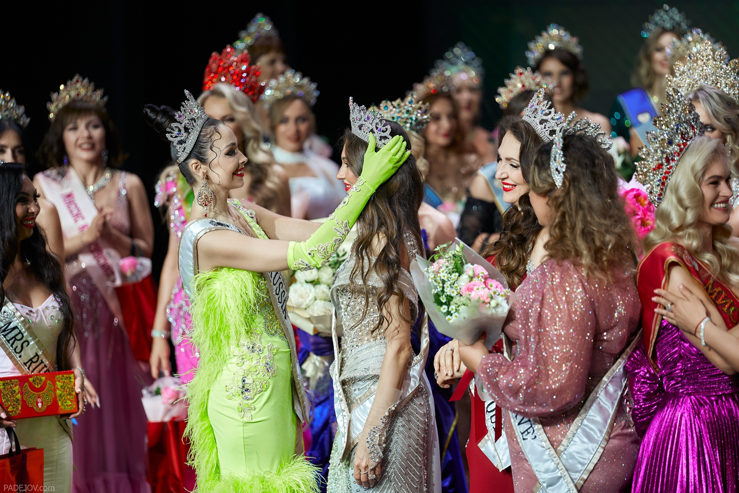 Миссис Россия 2025. Александр Падежов — фотограф в Москве | Репортаж, бизнес, студия, свадьбы, семья