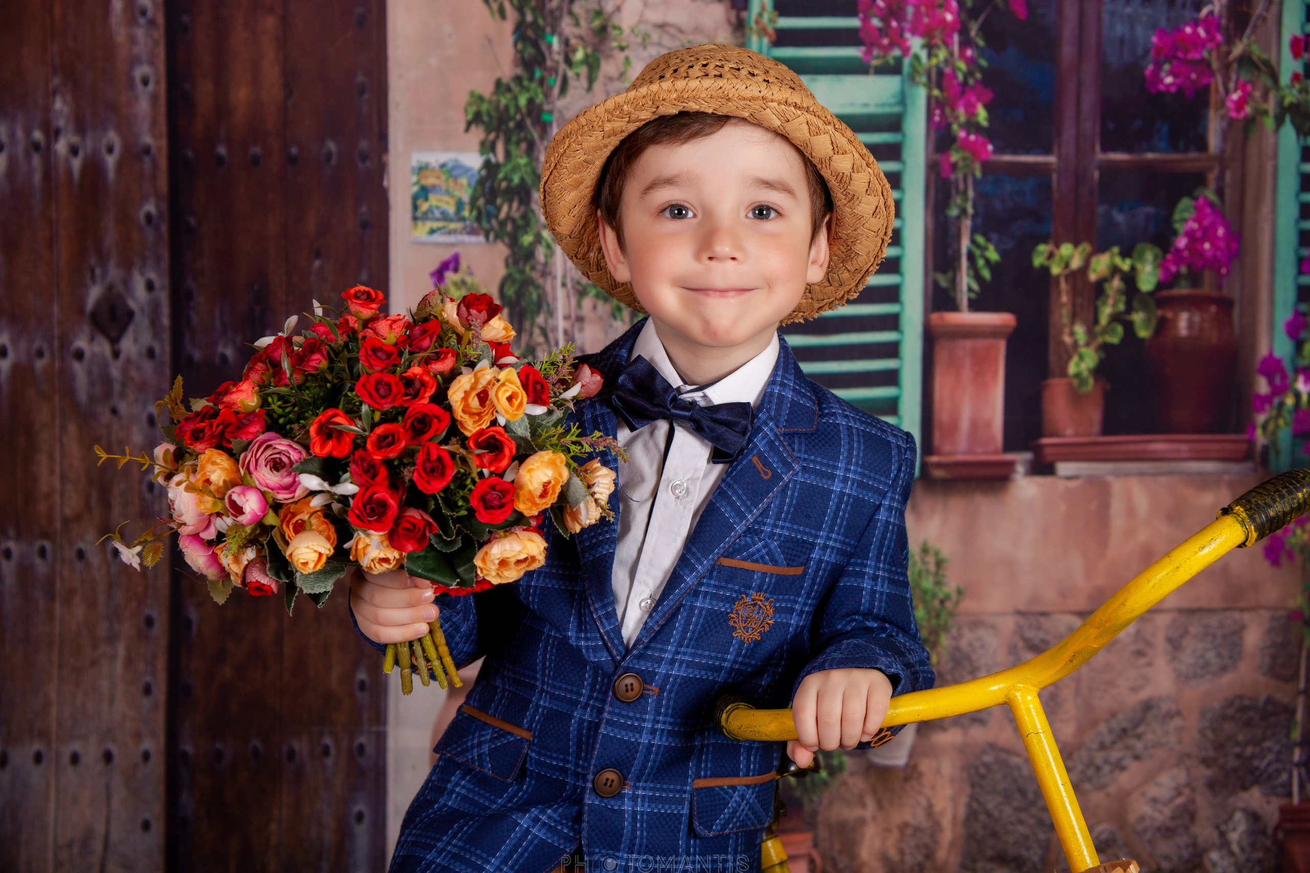 Студия. Photomantis