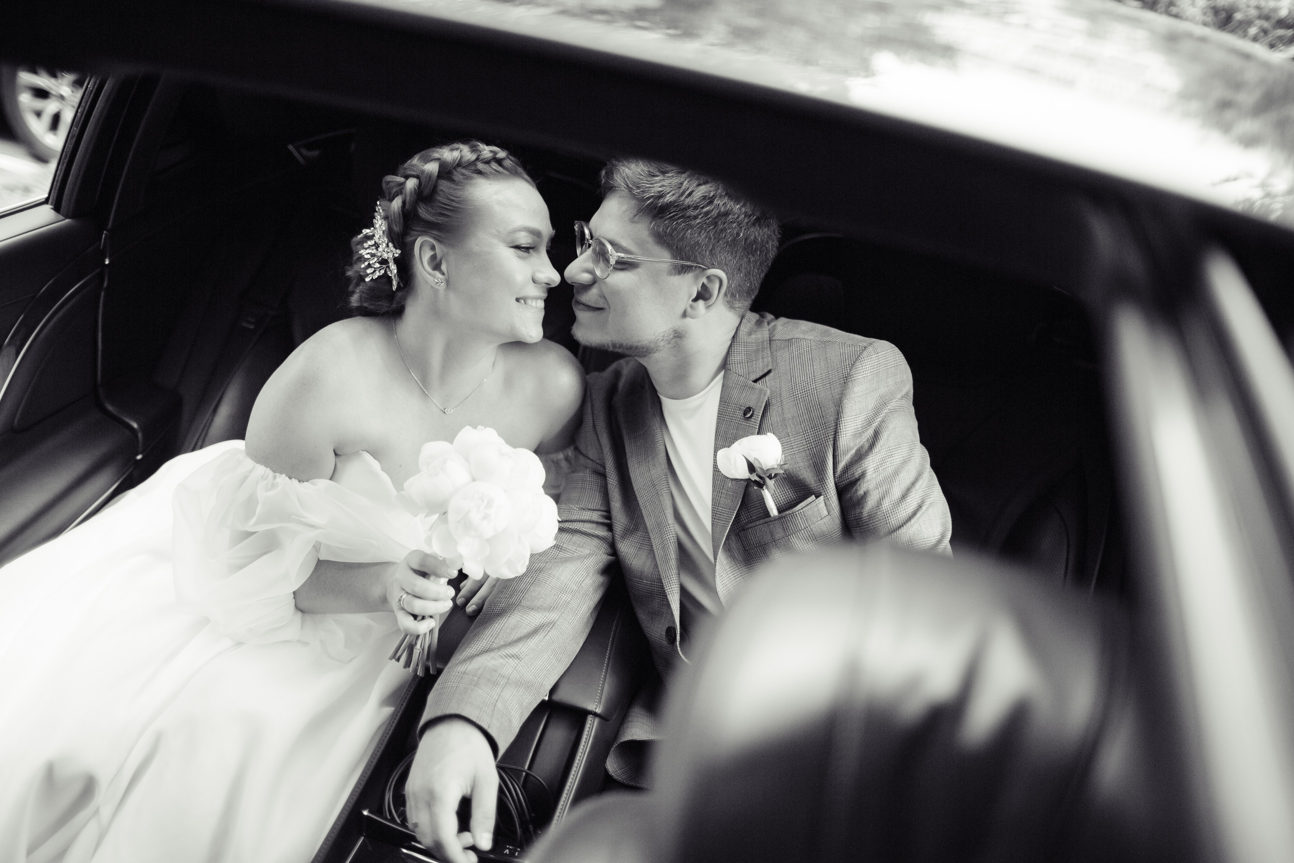 Евгения и Илья ЧБ. Свадебный фотограф в Москве Екатерина Огарская