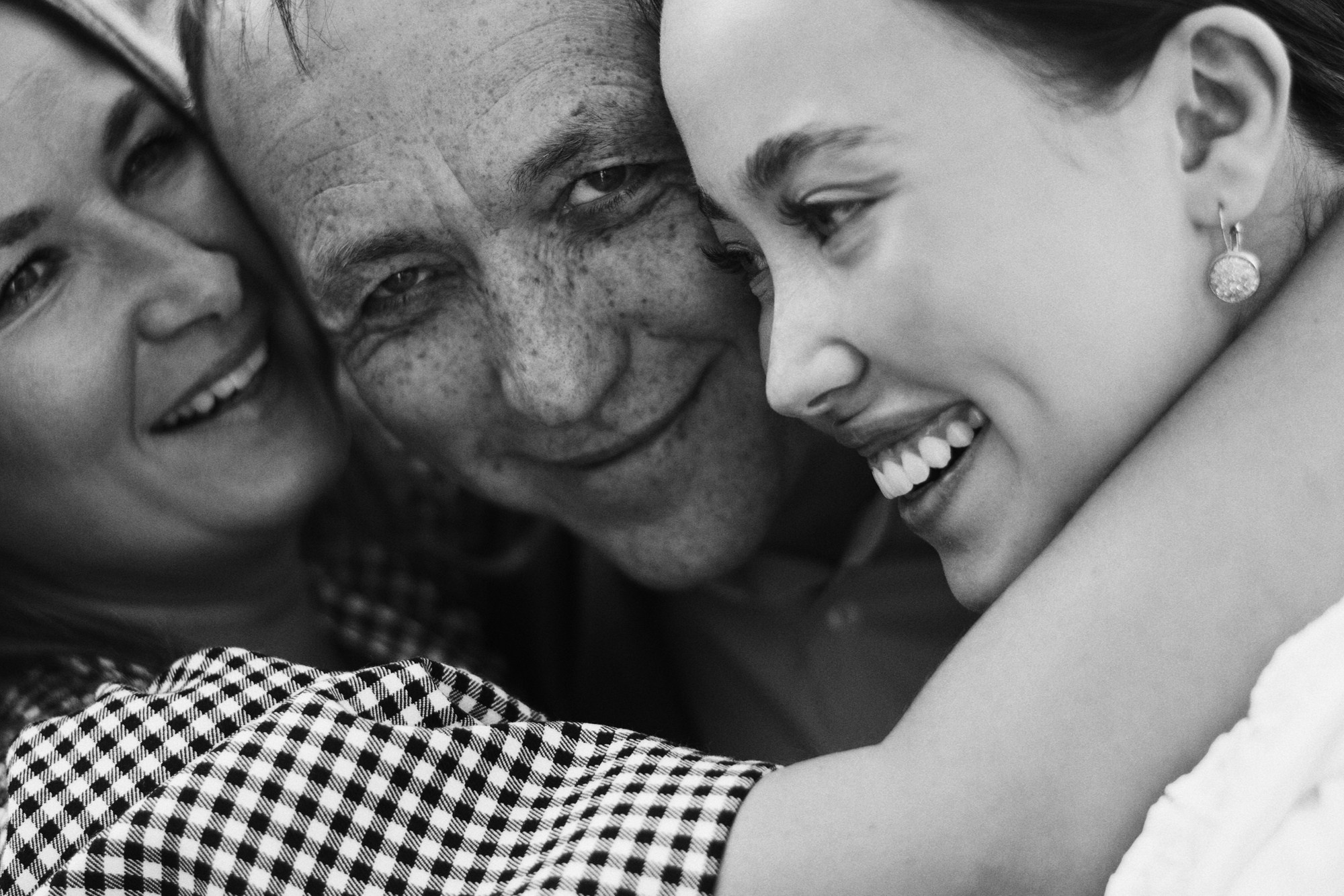 Семейная фотосессия в Тюмени — портреты поколений. Портретный фотограф Тюмень Дарья Мустафина