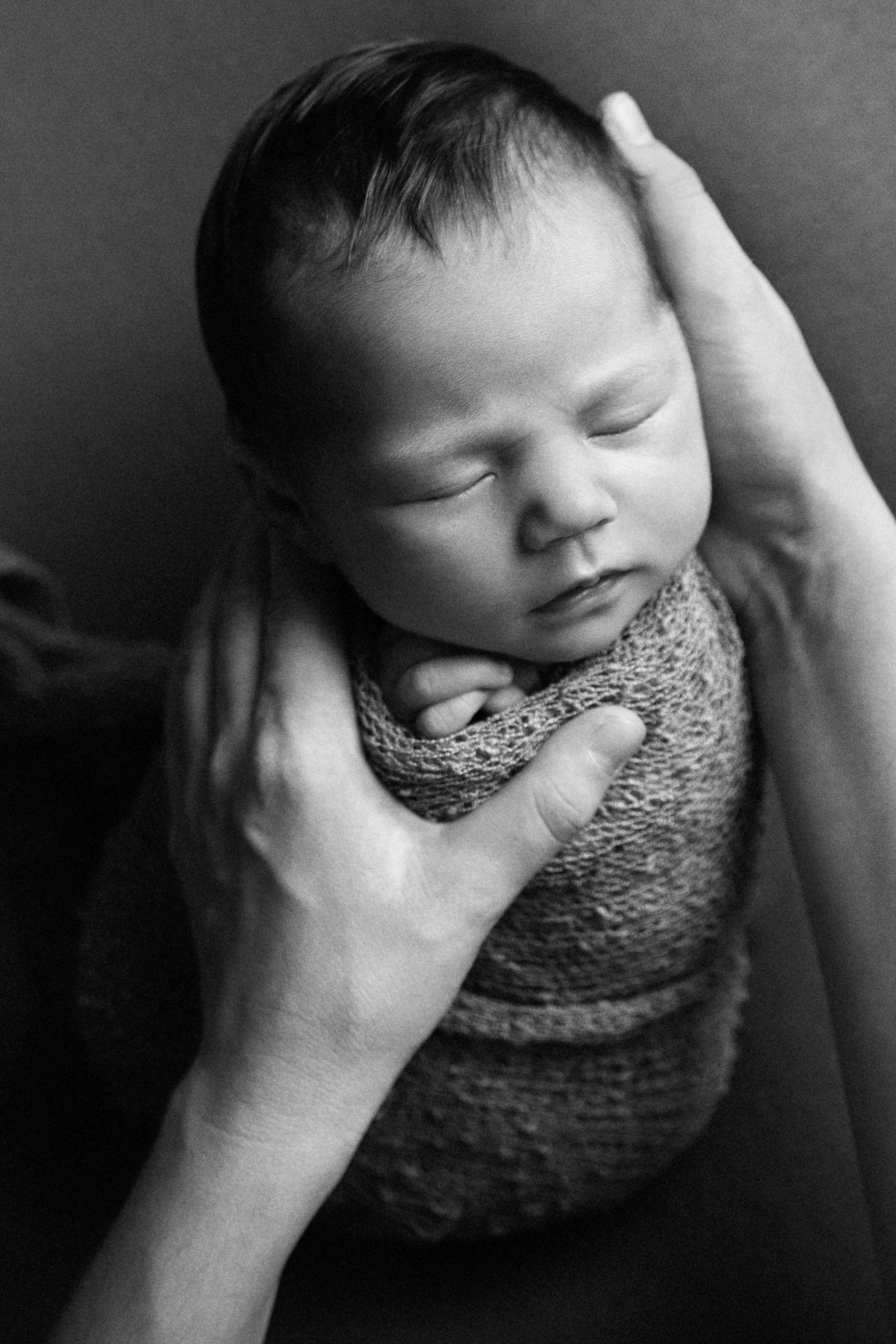 Новорожденные малыши. Фотограф Елена Зуйкова