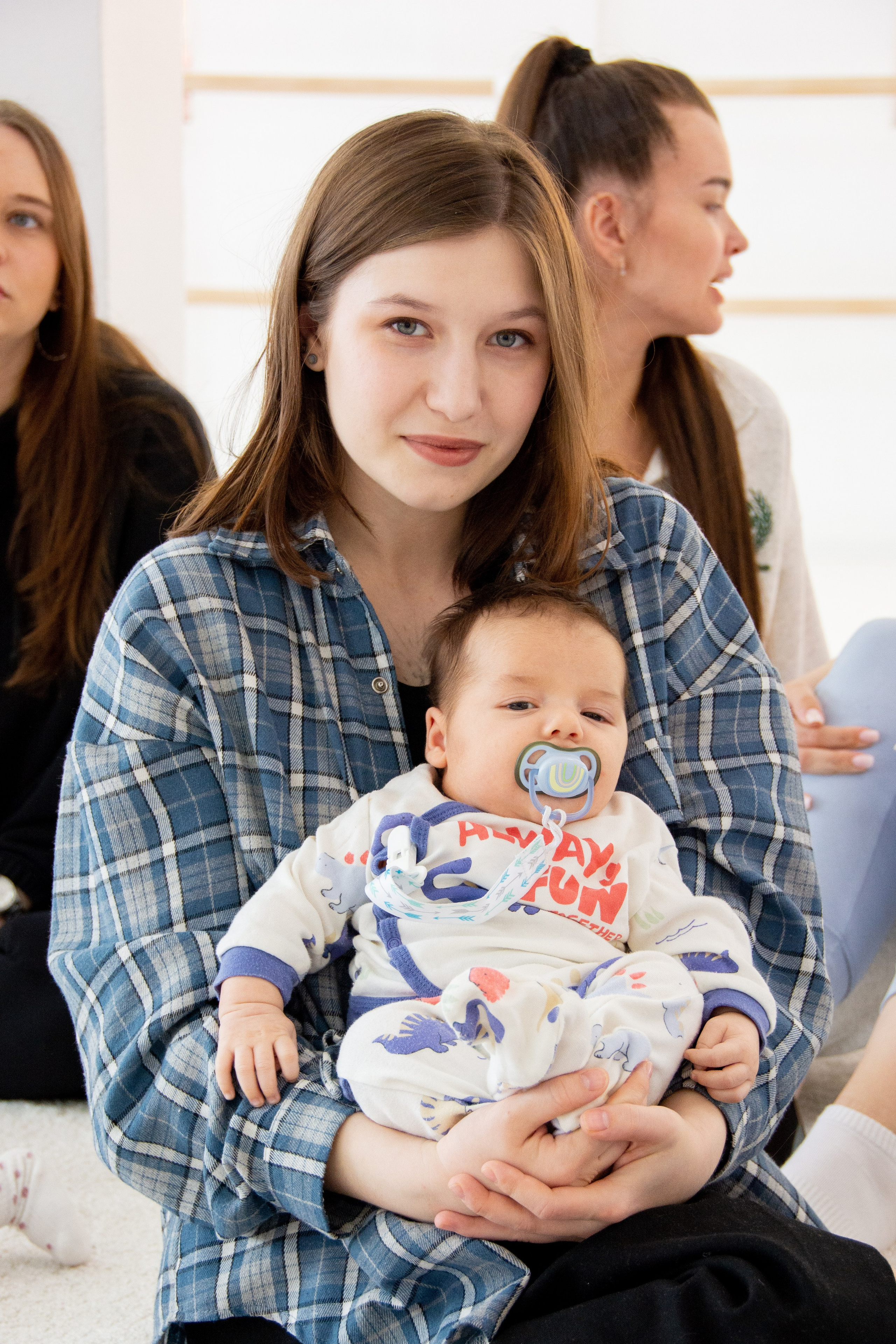 Посиделки мамочек. 9 месяцев. Семейный и репортажный фотограф в Хабаровске Татьяна Болычева