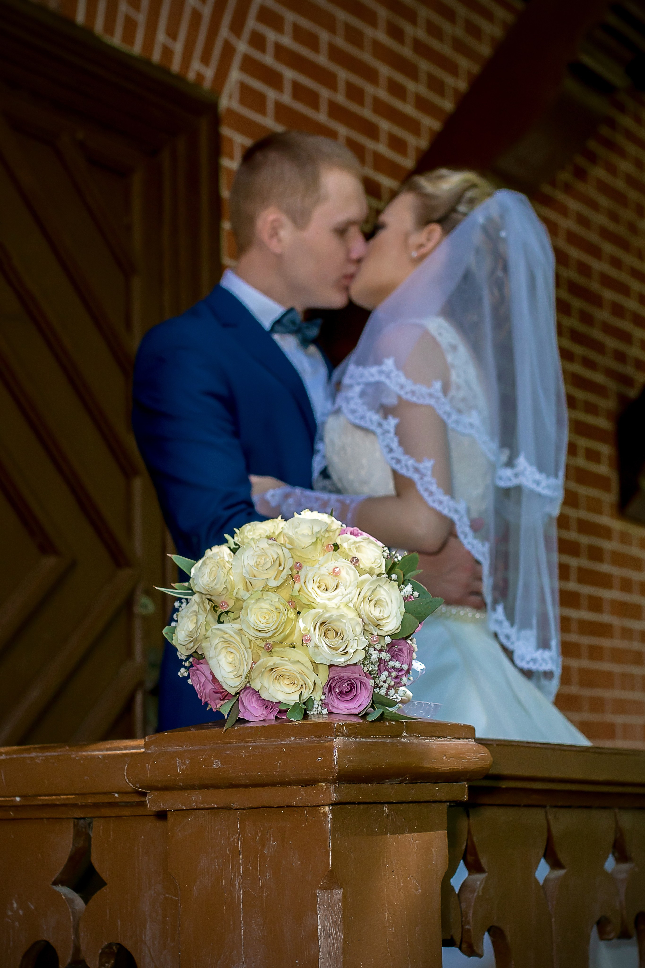 Свадебная прогулка в усадьбе Кусково. Фотограф Владимир Артамонов