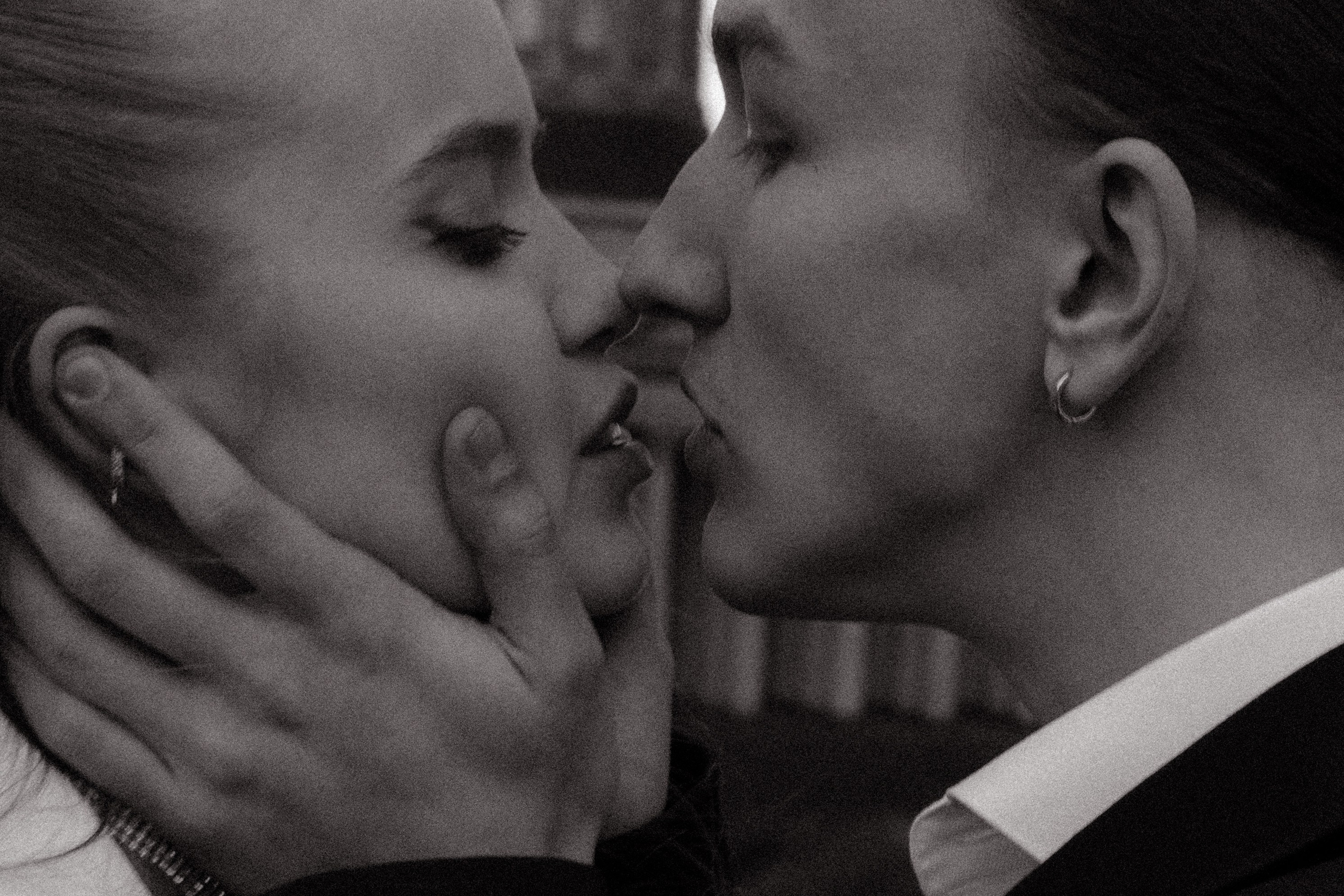 Я буду руками любящими, руками обнявшими, руками тебя не предавшими. Рыкова Светлана | фотограф и мобильный видеограф | Брянск Москва Спб