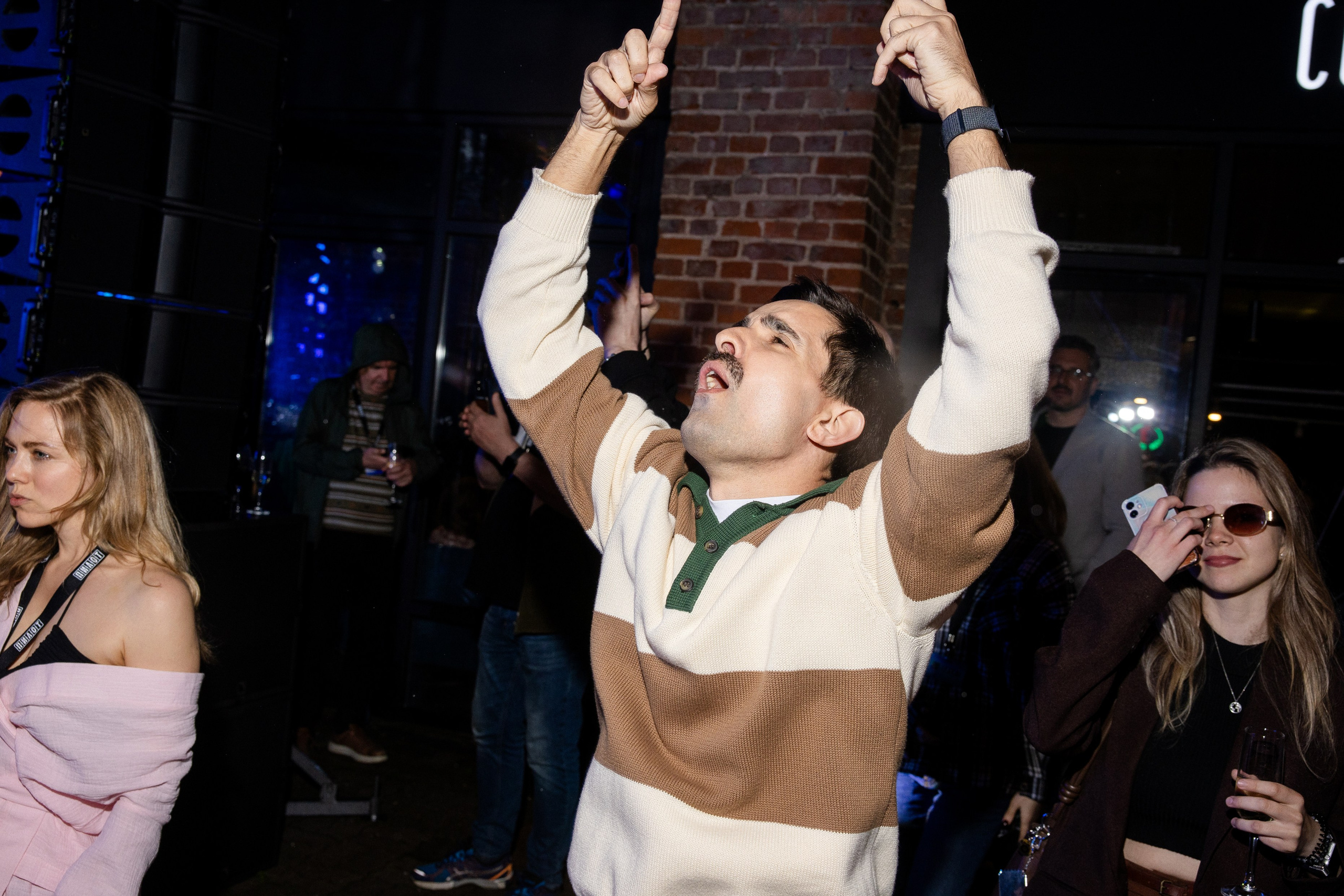 Репортажная съёмка. Свадебный фотограф в Иваново Гитарина Черняева