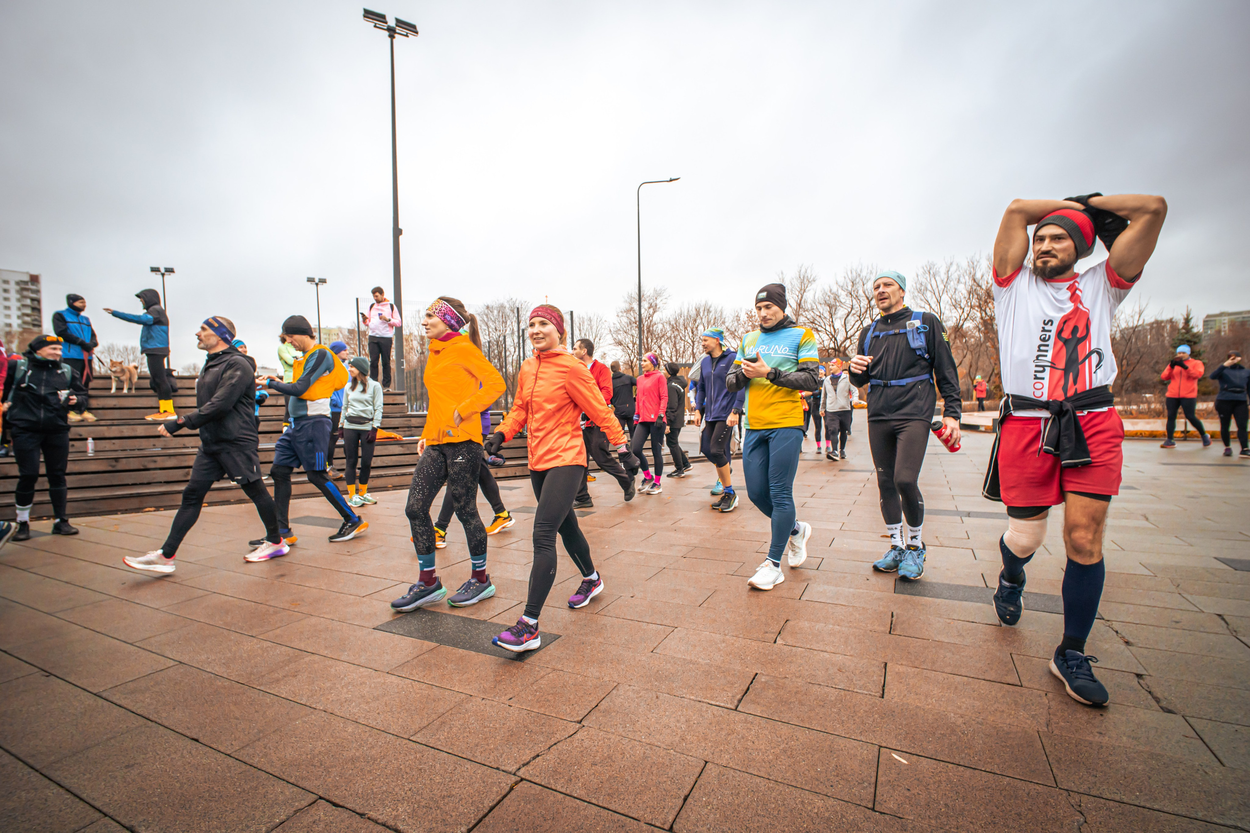 #марафонудома #яuzarun 2024 2-я петля, группа 6:30. Роман Капилюшов. Бег. Фото. Видео. г. Люберцы