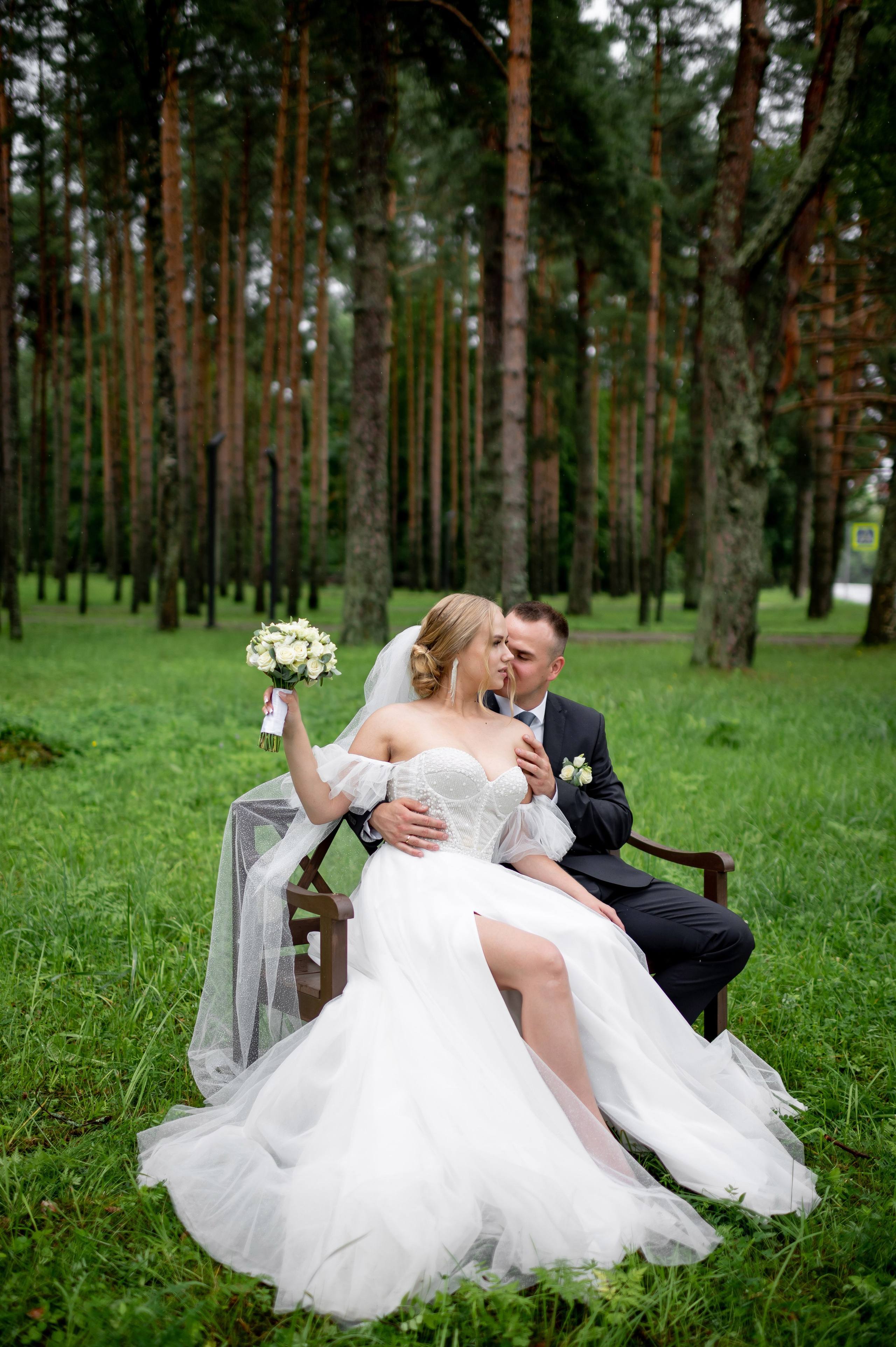 Ксения и Владислав (фотосессия в ЗАГСе и парке города Кингисеппа). Портретный, семейный и свадебный фотограф в Санкт-Петербурге и в Пушкине Ширяев Денис