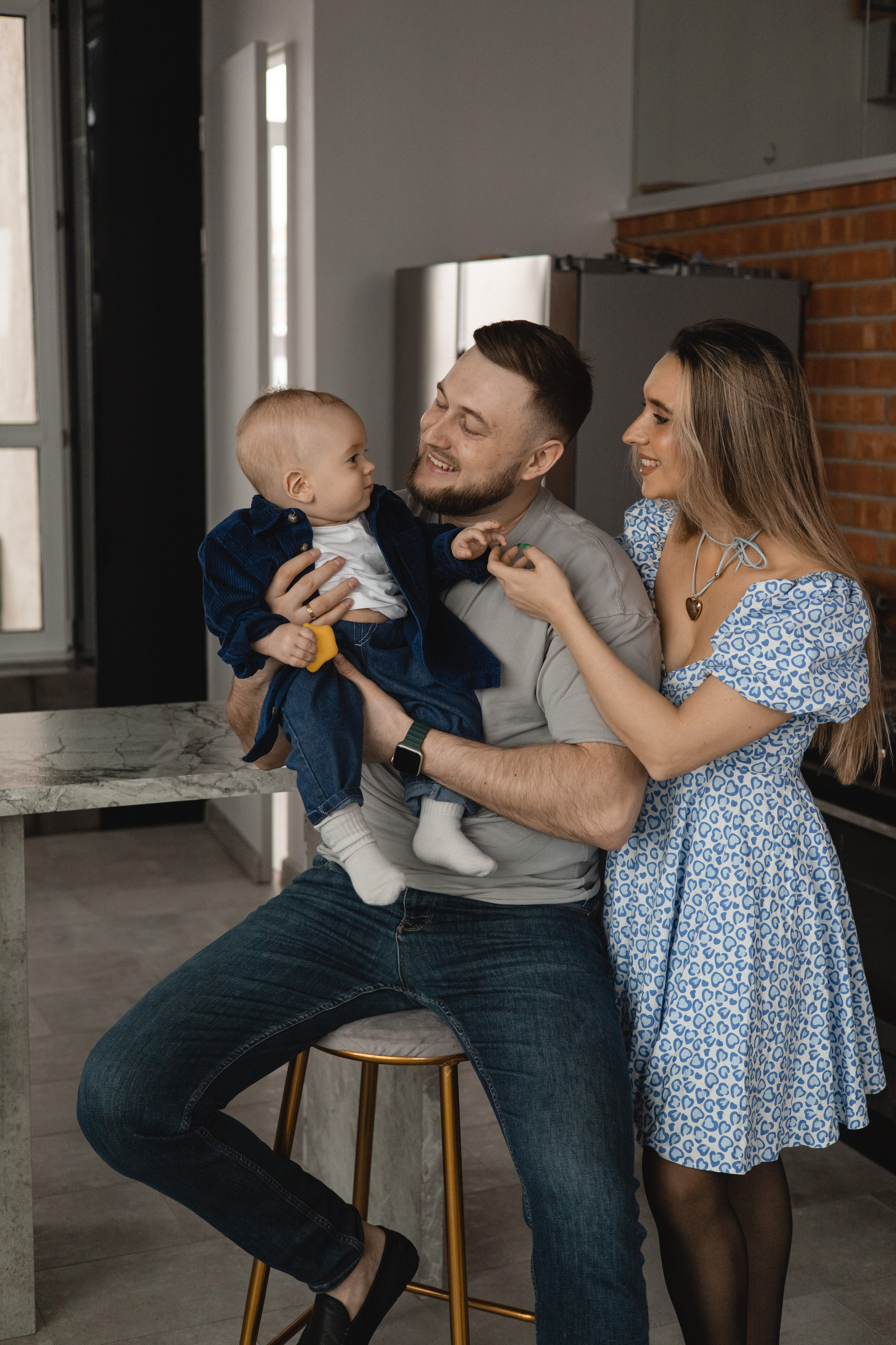 Ксения Михаил Максимка. ФОТОГРАФ НОВОСИБИРСК — АЛЁНА ЖИГАЛЕЕВА