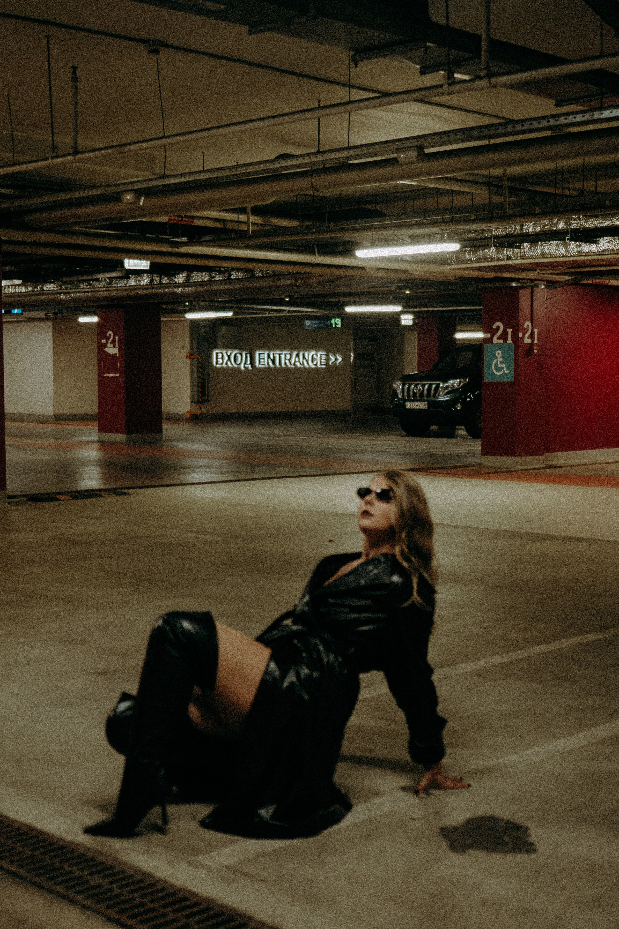 НА ПАРКОВКЕ. Профессиональный фотограф, Санкт-Петербург — Виктория Богомолова