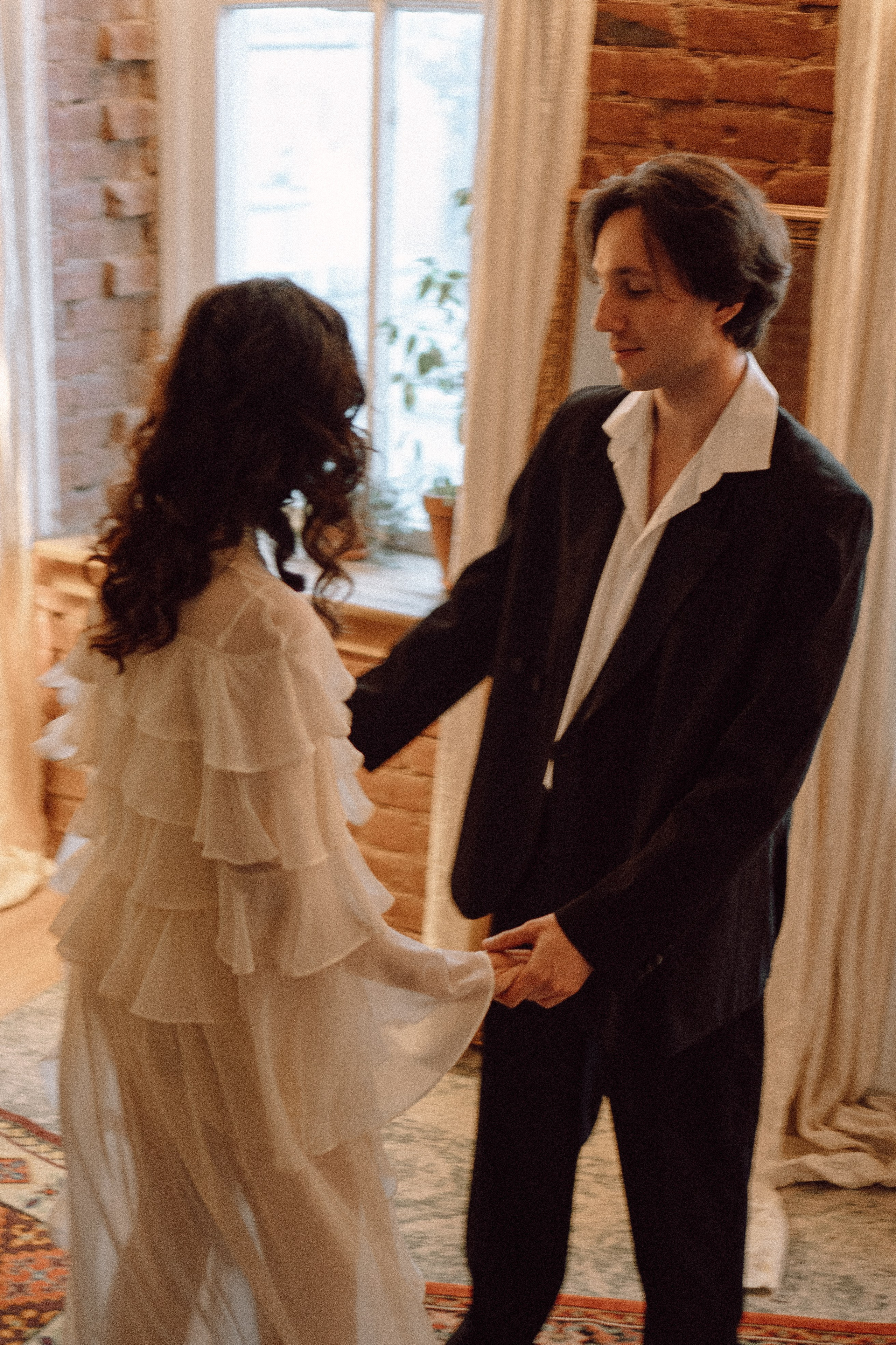 УТРО ЖЕНИХА И НЕВЕСТЫ В ФОТОСТУДИИ И ОСНОВНАЯ ФОТОСЕСИСИЯ ЗИМОЙ. Профессиональный фотограф, Санкт-Петербург — Виктория Богомолова