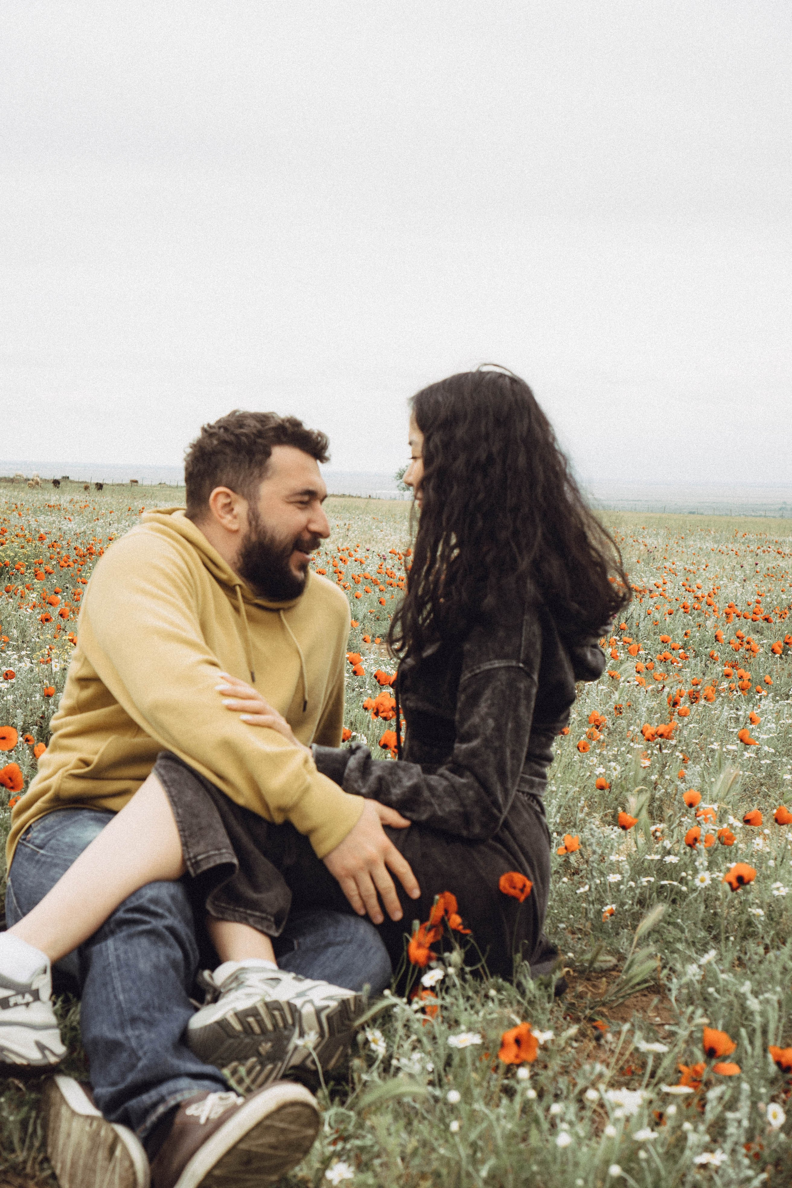 Любовь в маковом поле. Профессиональный фотограф, Санкт-Петербург — Виктория Богомолова