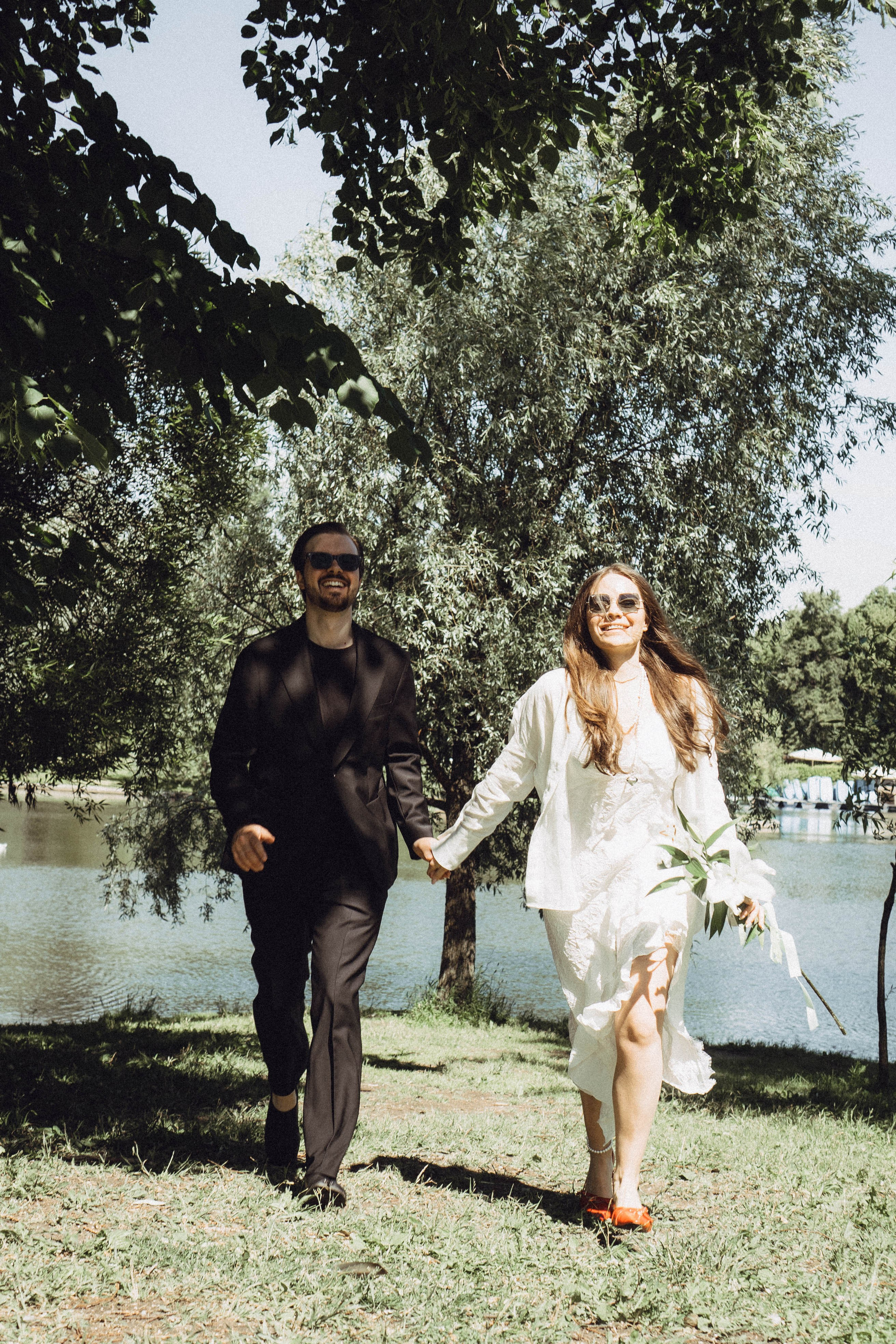 СВАДЕБНАЯ СЬЕМКА В ПАРКЕ ПОБЕДЫ И ПРОГУЛКА ПО МОСКОВСКОМУ ПРОСПЕКТУ. Профессиональный фотограф, Санкт-Петербург — Виктория Богомолова