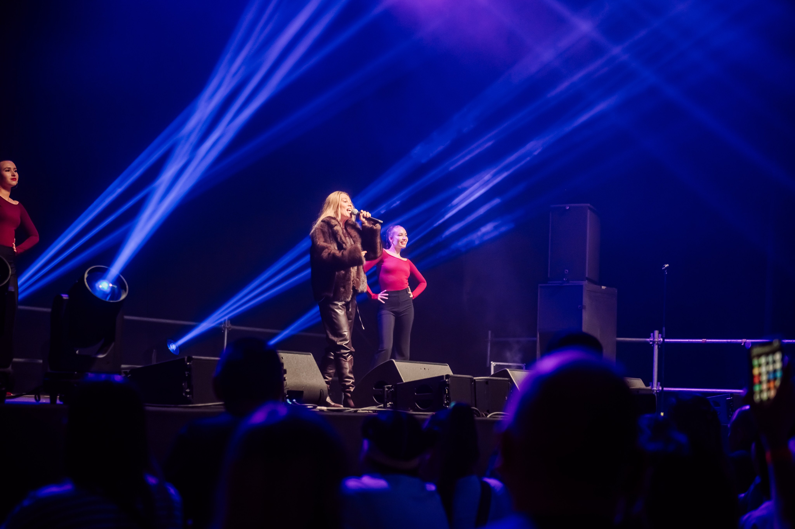 Дискач 90-х в Кемерово, СРК Арена. Детский фотограф, семейный фотограф и репортажи в Кемерово