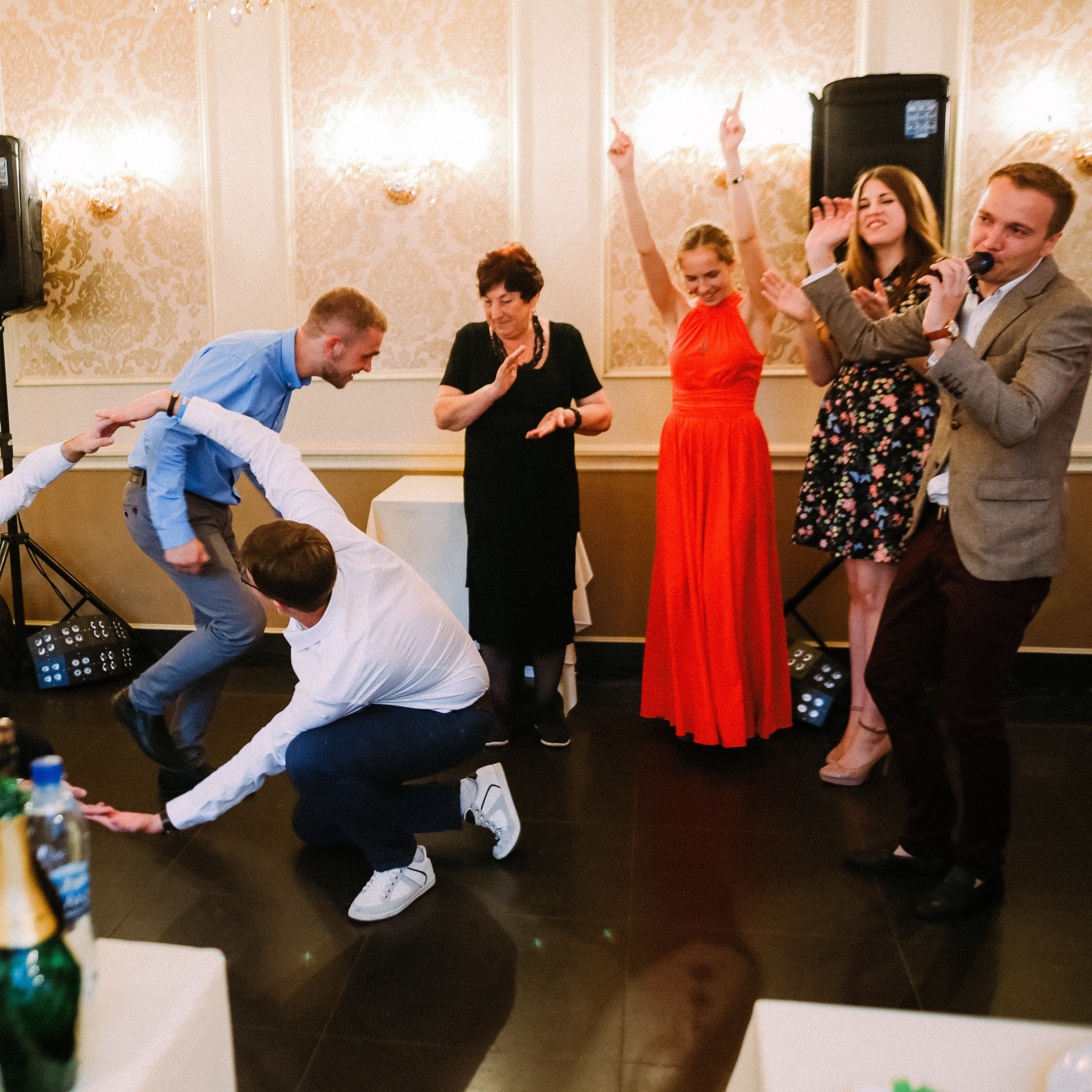 Солнце, яблоки и лодка. Фотограф Серафим Крюков