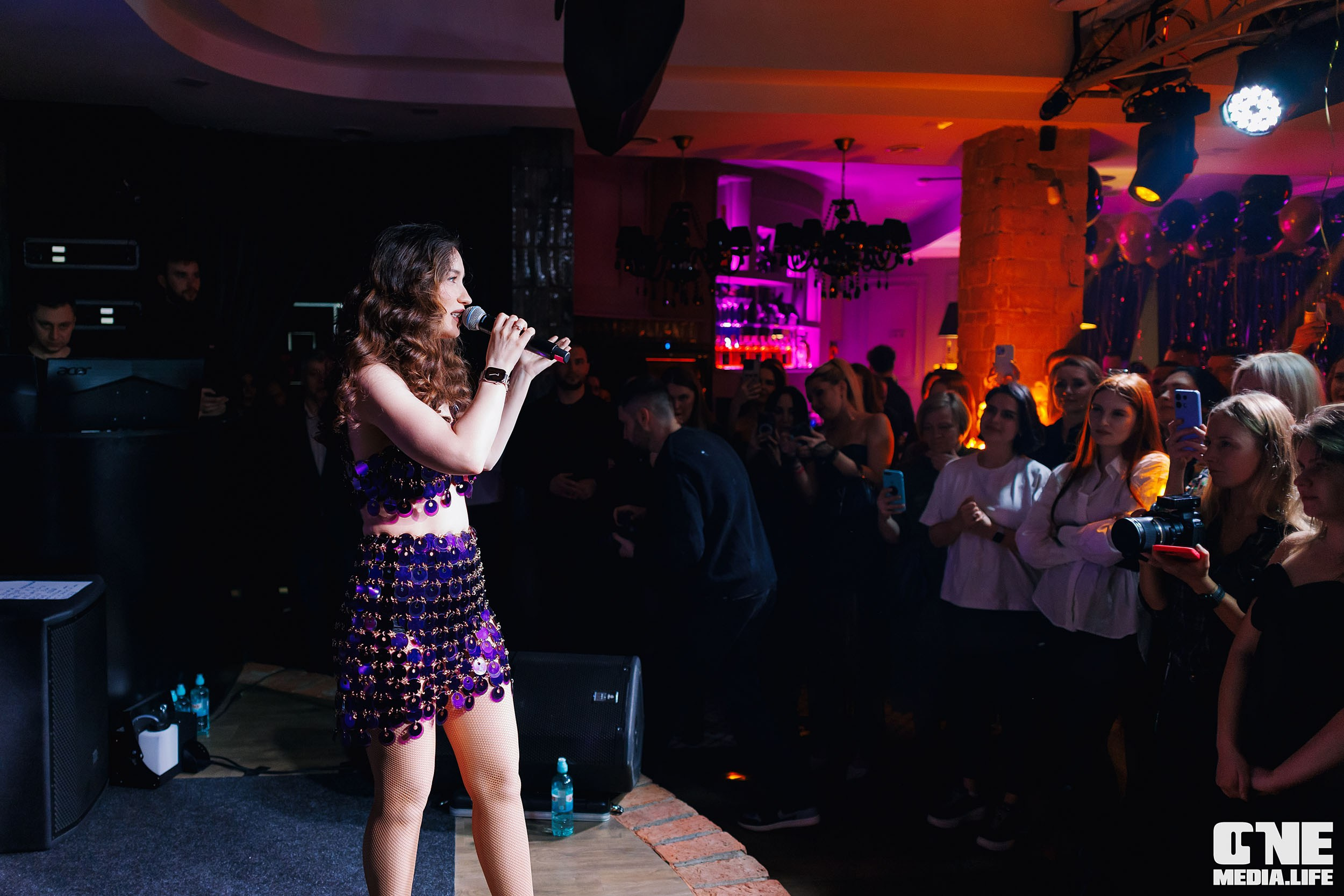 Фоторепортаж из караоке-клуба Белгравия. One Media Life: фоторепортажи, фотоотчеты с мероприятий и заведений