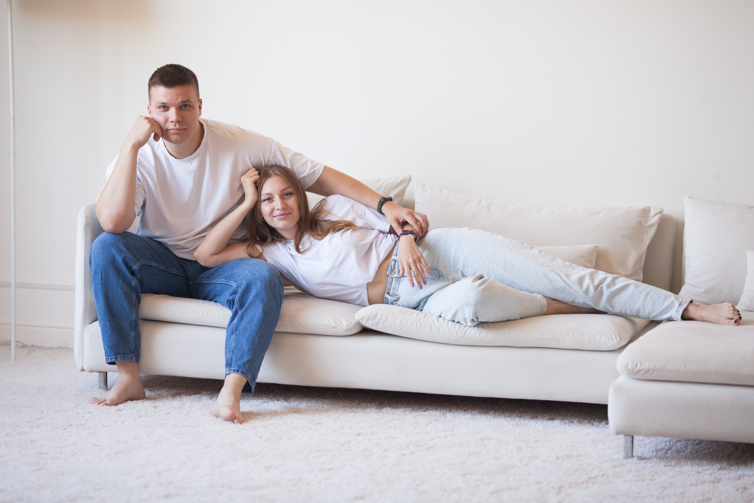 Женя и Кристина минимализм. Семейный и детский фотограф в Краснодаре Брусилова Марина