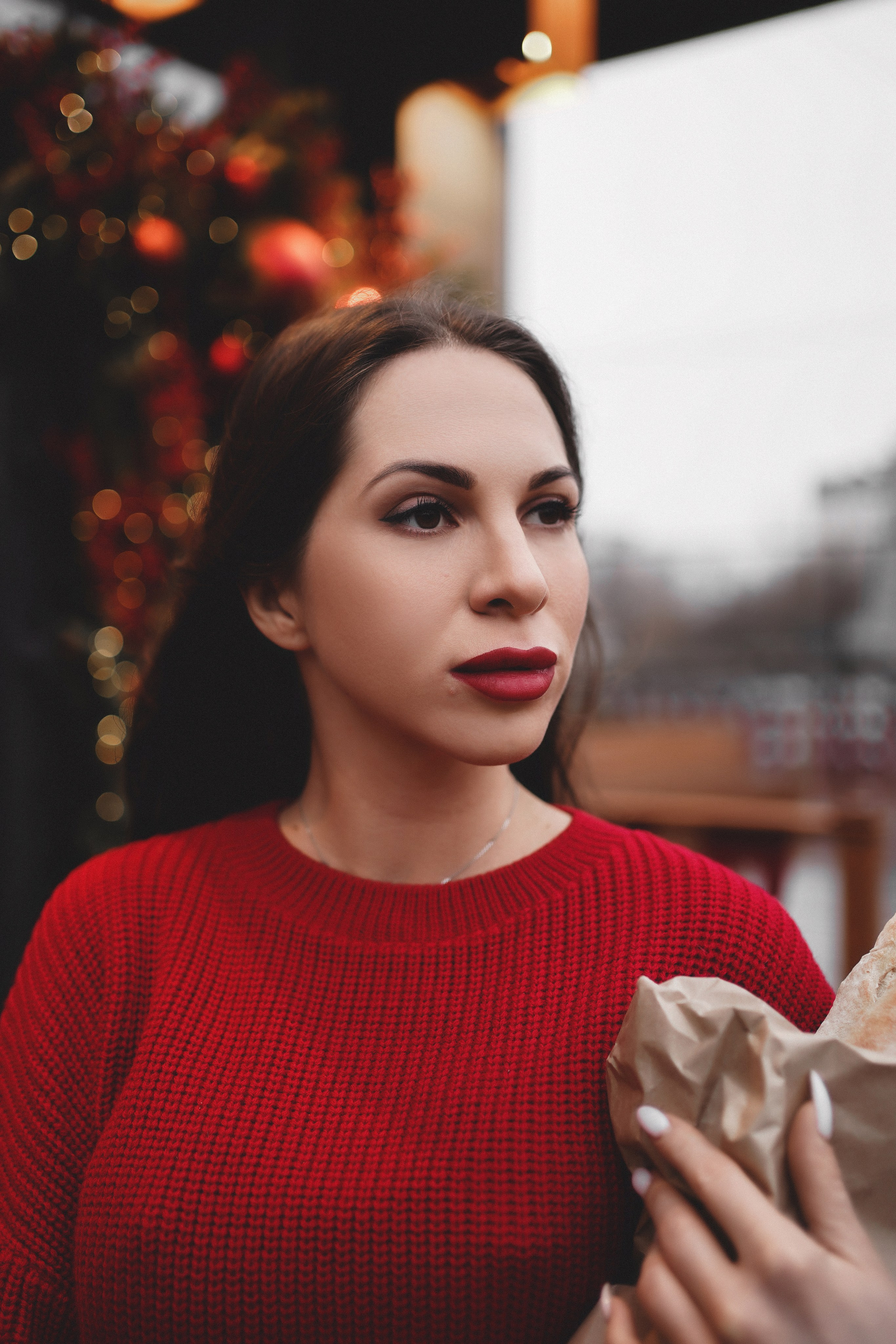 Пури пури. Фотосессия в Ростове-на-Дону. Дарья в ярком образе с батонами. Свадебный фотограф в Ростове-на-Дону. Таинство Крещения и Венчания, семейные фотосессии. Алёна Чёботова